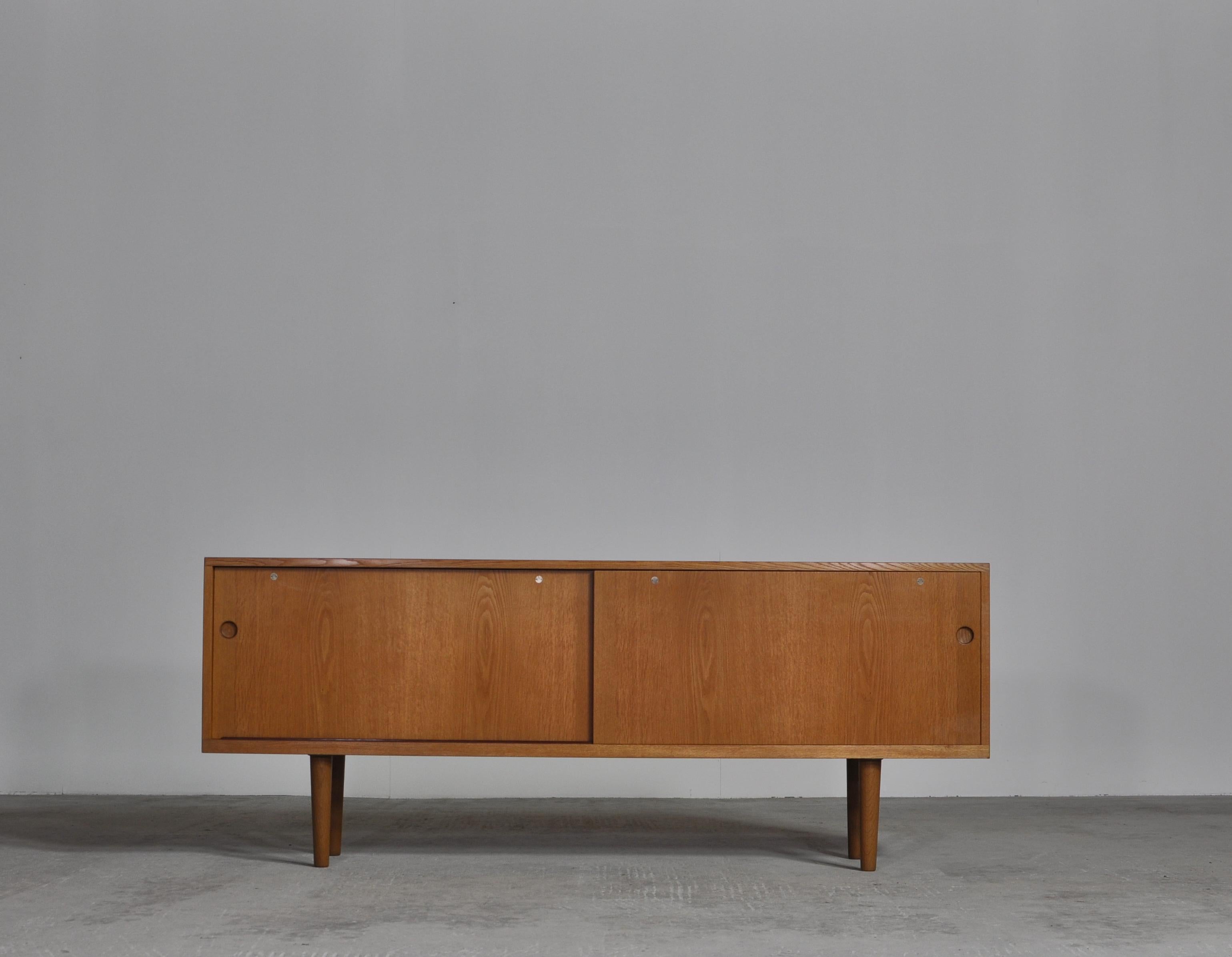 Scandinavian Modern Hans J. Wegner Danish Modern Sideboard in Oak Model 