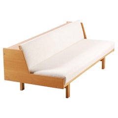 Hans J. Wegner, Danish Oak Daybed Model GE-258 for GETAMA, 1954