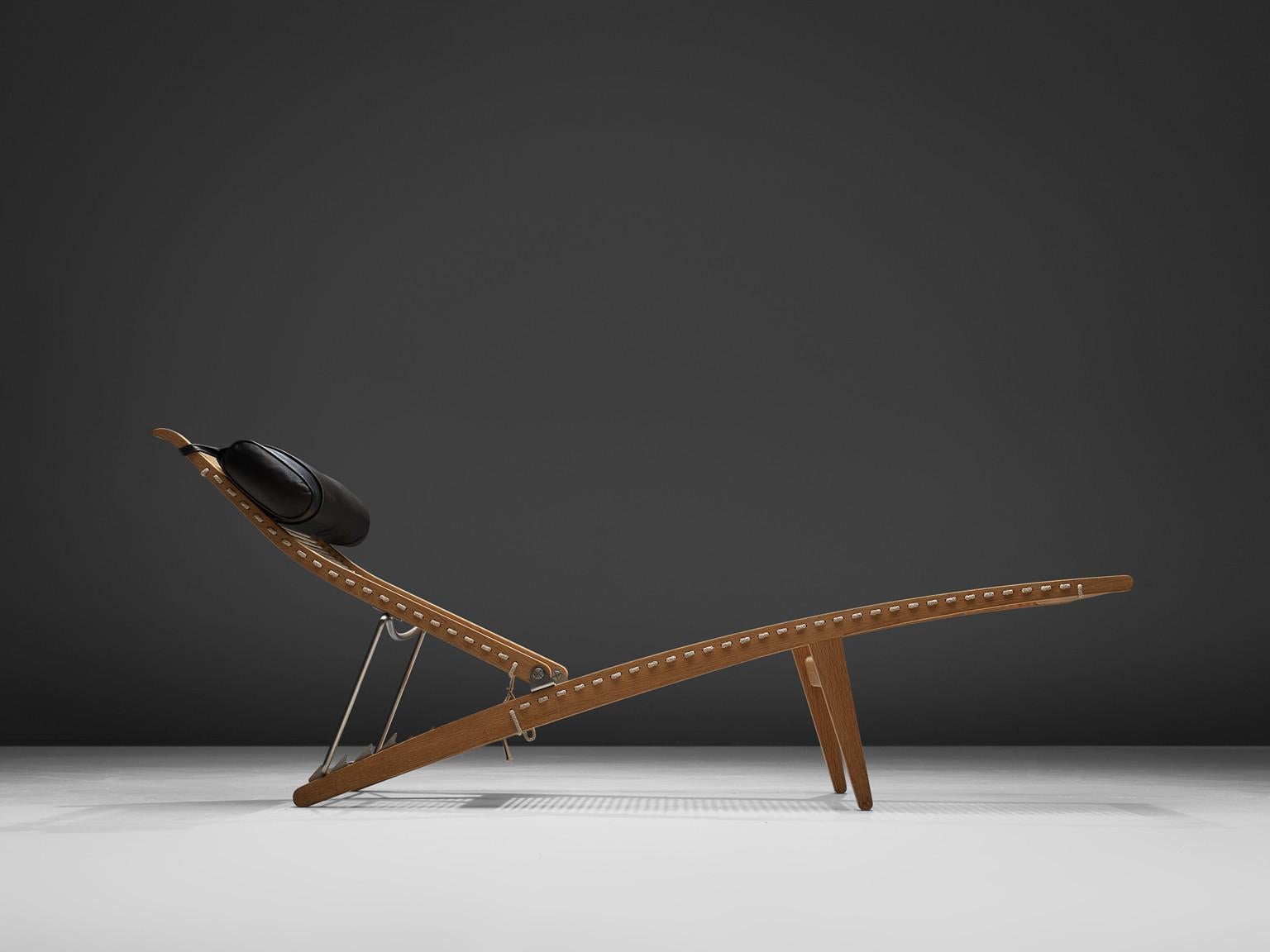 Danish Hans J. Wegner Deck Chair 'PP524'