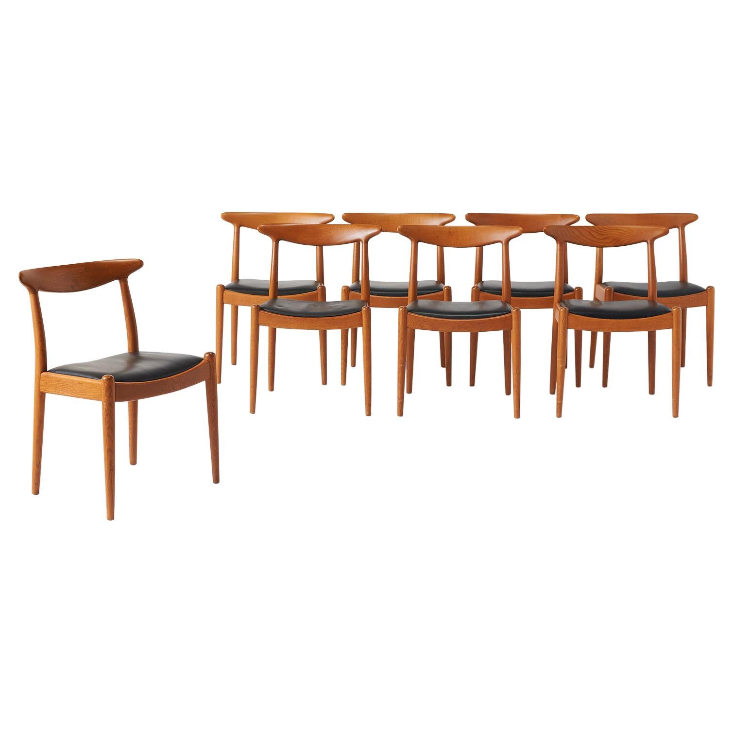 Set di 8 sedie da pranzo W2 di Hans J. Wegner