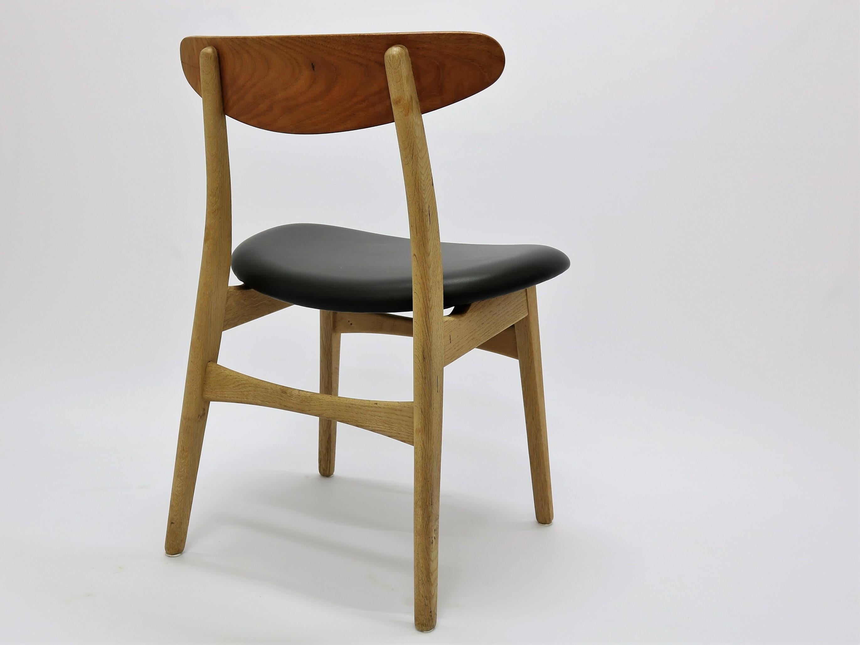 Leather Hans J. Wegner Dining Chairs Model CH30