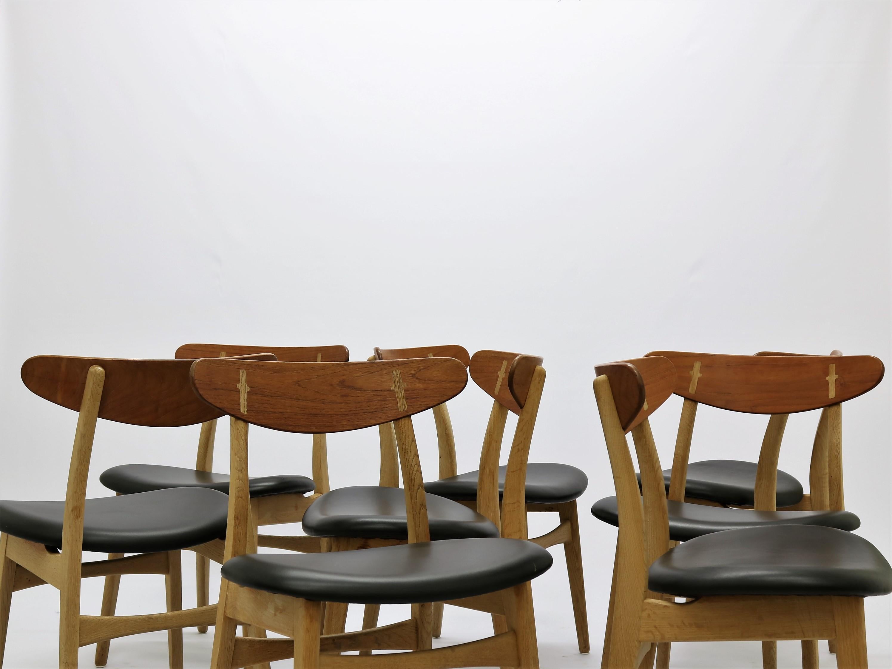 Hans J. Wegner Dining Chairs Model CH30 1