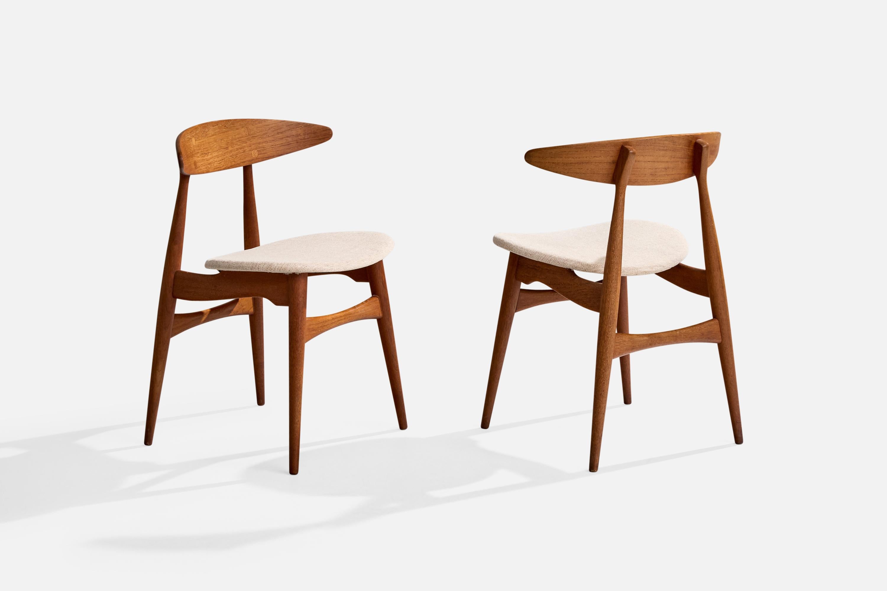 Hans J. Wegner, Esszimmerstühle, Eiche, Teak, Stoff, Dänemark, 1960er Jahre (Moderne der Mitte des Jahrhunderts) im Angebot
