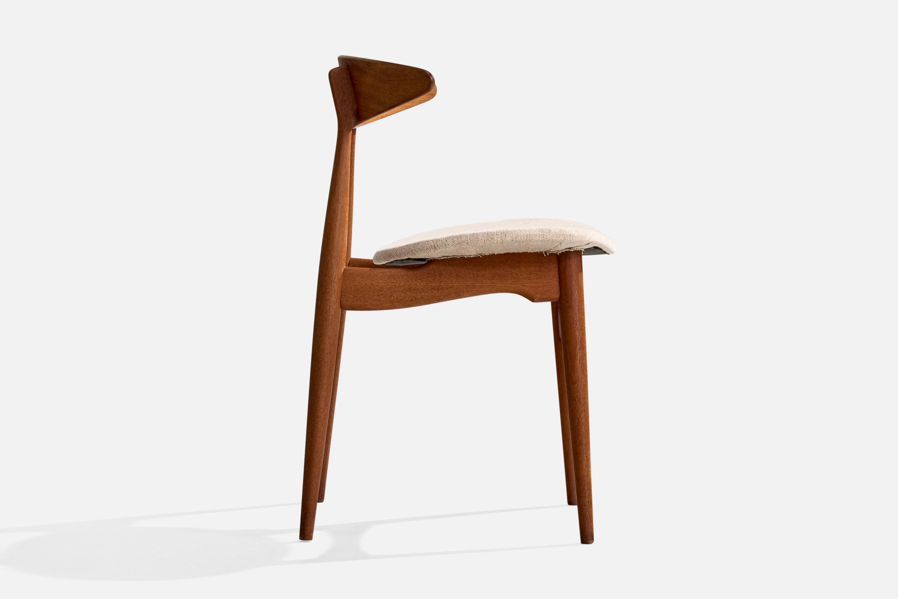 Hans J. Wegner, Esszimmerstühle, Eiche, Teak, Stoff, Dänemark, 1960er Jahre im Angebot 1