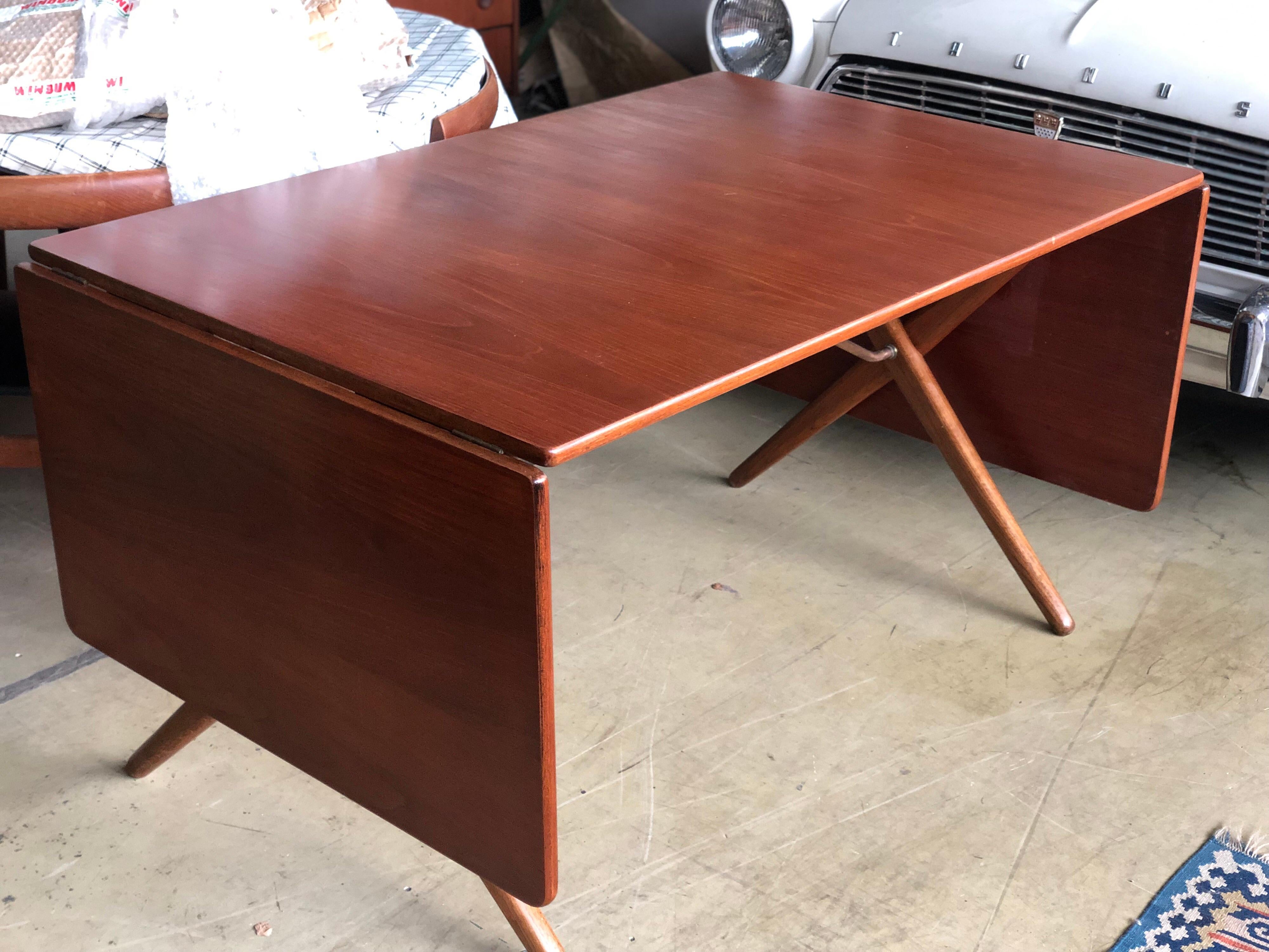 Hans J. Wegner Dining Table, Model AT304, Teak and Oak Foldable For Sale 5