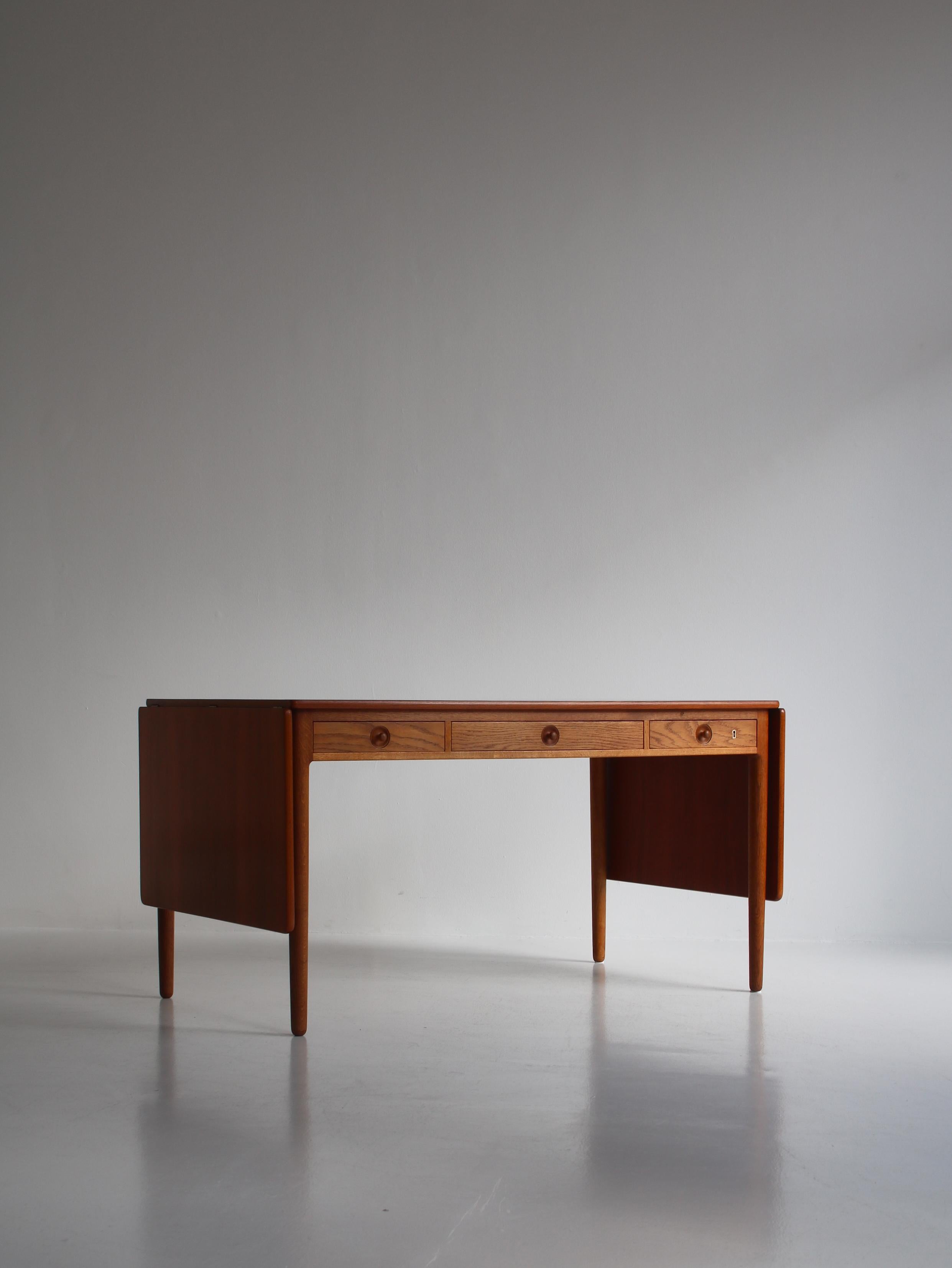 Mid-20th Century Hans J. Wegner Drop Leaf Desk or Table Model 