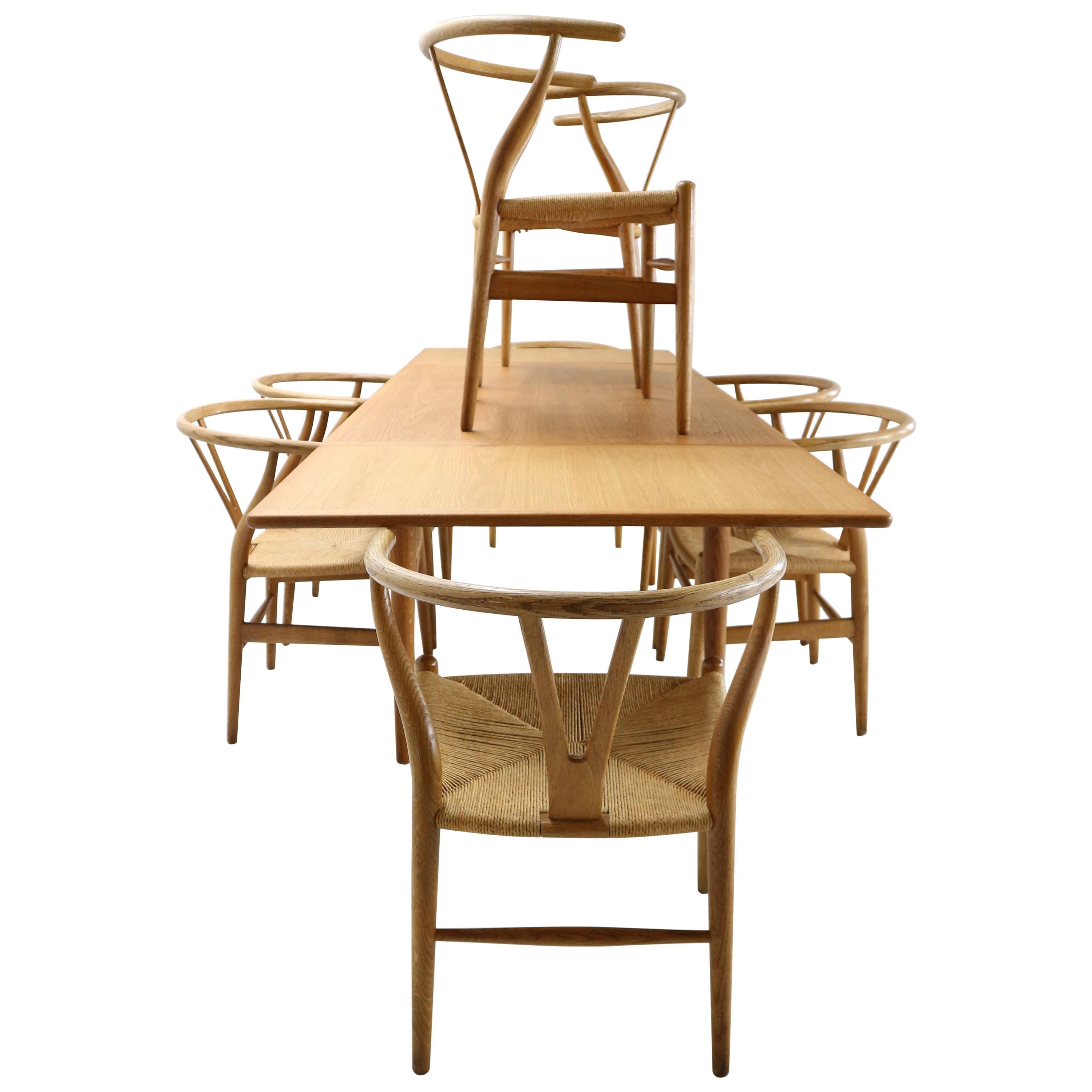 Danish Hans J. Wegner Early Edition Set of 8 Oak Wishbone CH24 Chairs, 1950, Denmark