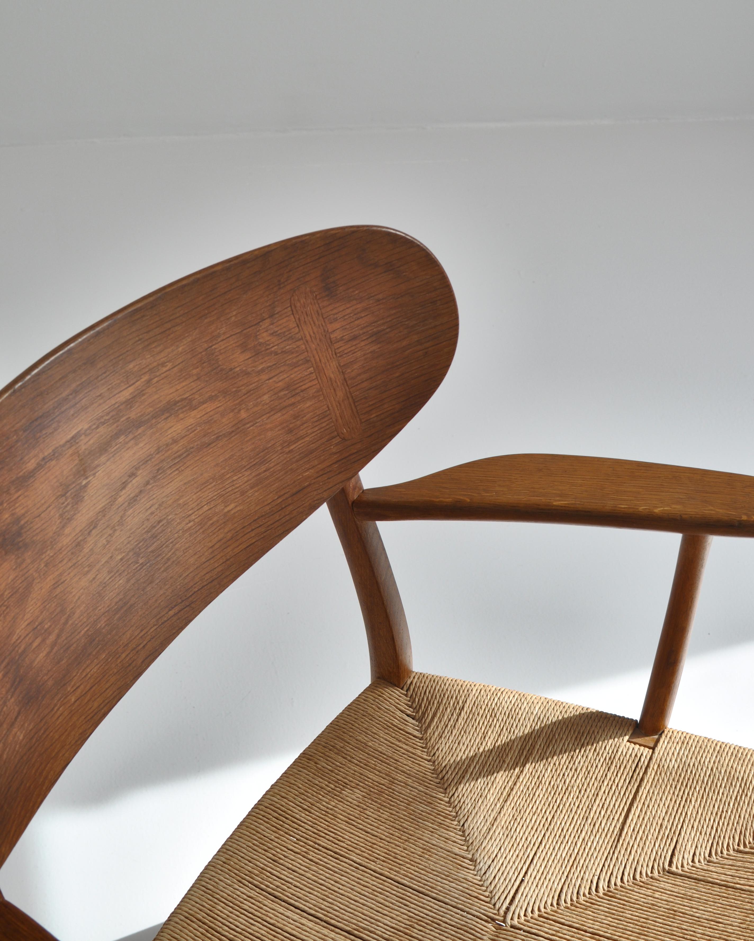 Hans J. Wegner Early Production Danish Modern Chair Model CH22