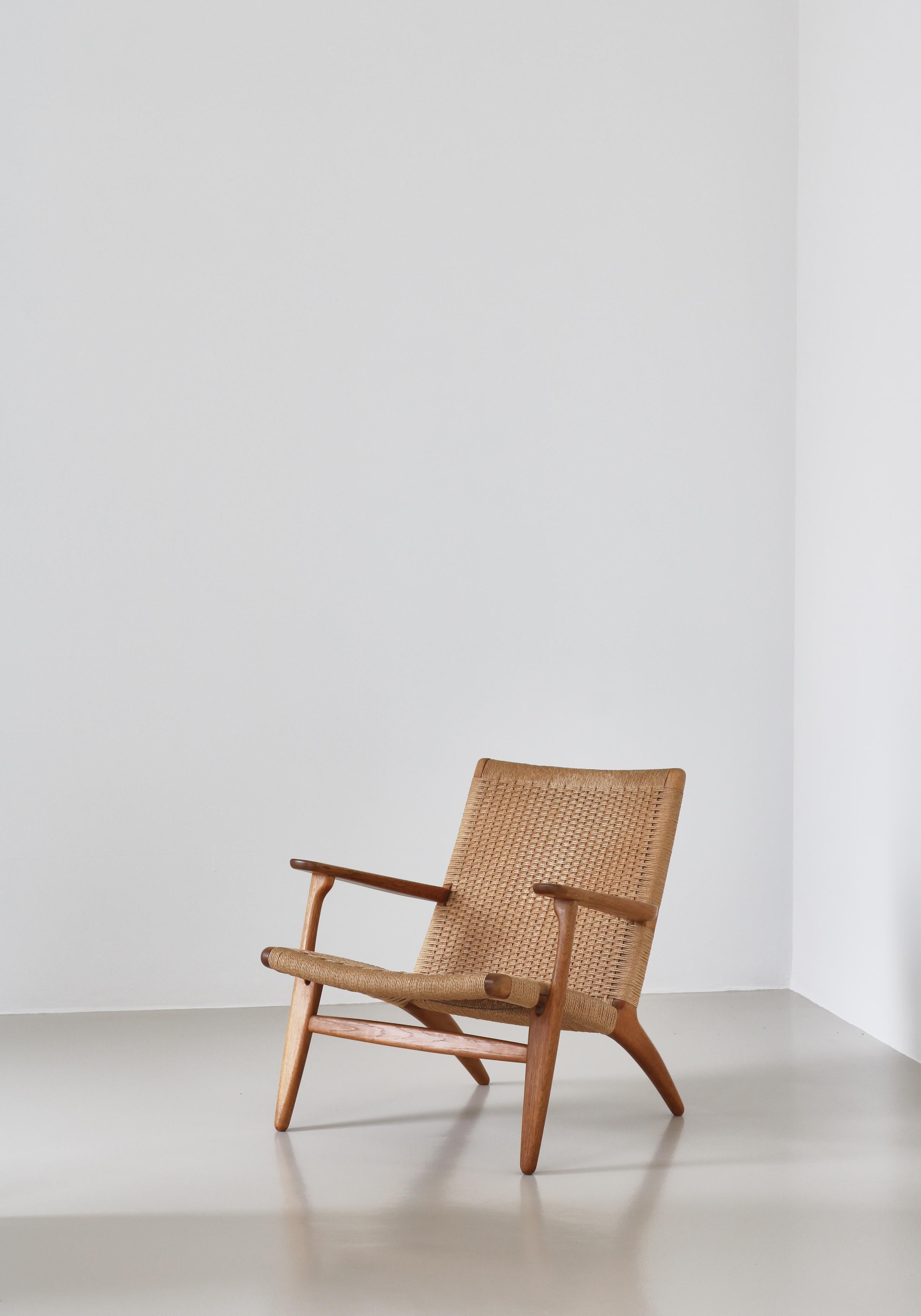 Papercord Hans J. Wegner Early Production Lounge Chair model CH25, Denmark, 1950s