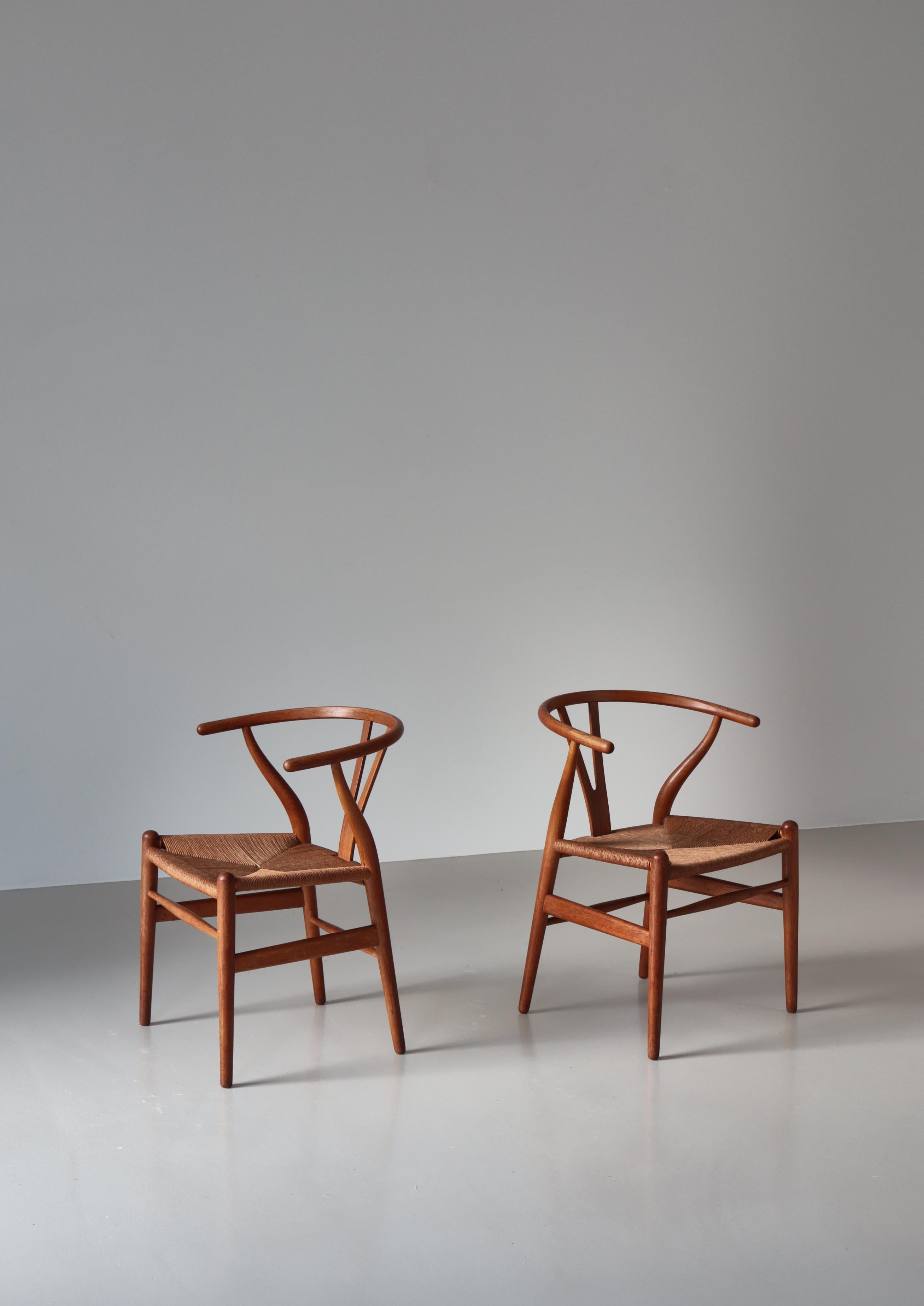 Scandinavo moderno Sedia Hans J. Wegner con timbro Carl Hansen & Son CH-24 