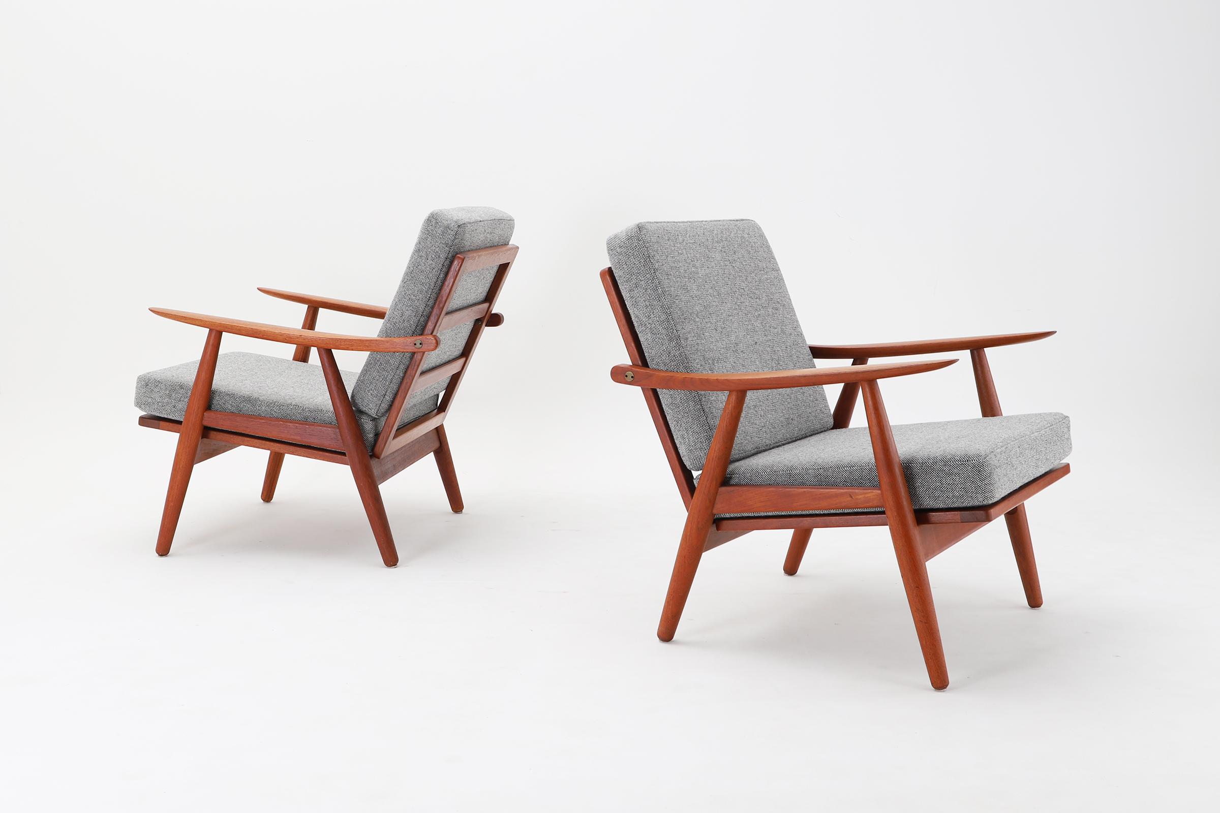 Oiled Hans J. Wegner / Easy chair GE-270 / GETAMA For Sale