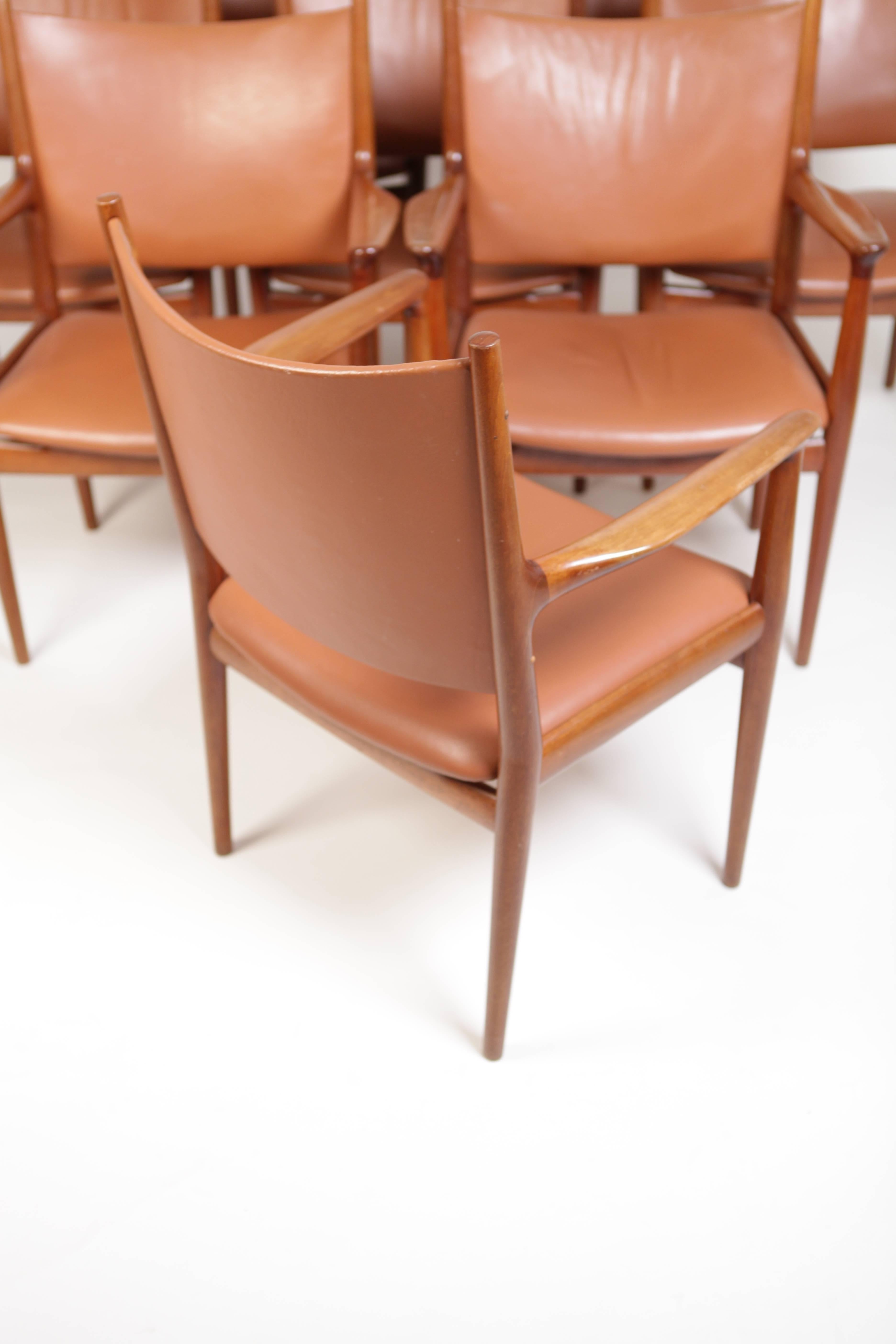 Hans J. Wegner, Eight Armchairs JH513 In Good Condition In Berlin, DE