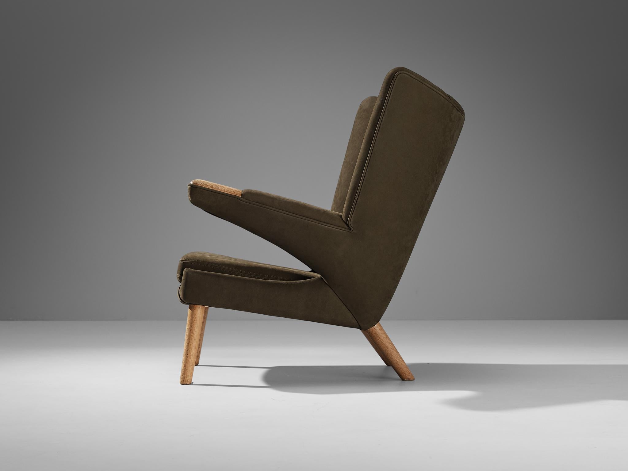 Hans J. Wegner for A.P. Stolen ‘New Papa Bear’ Easy Chair in Oak and Leather 4