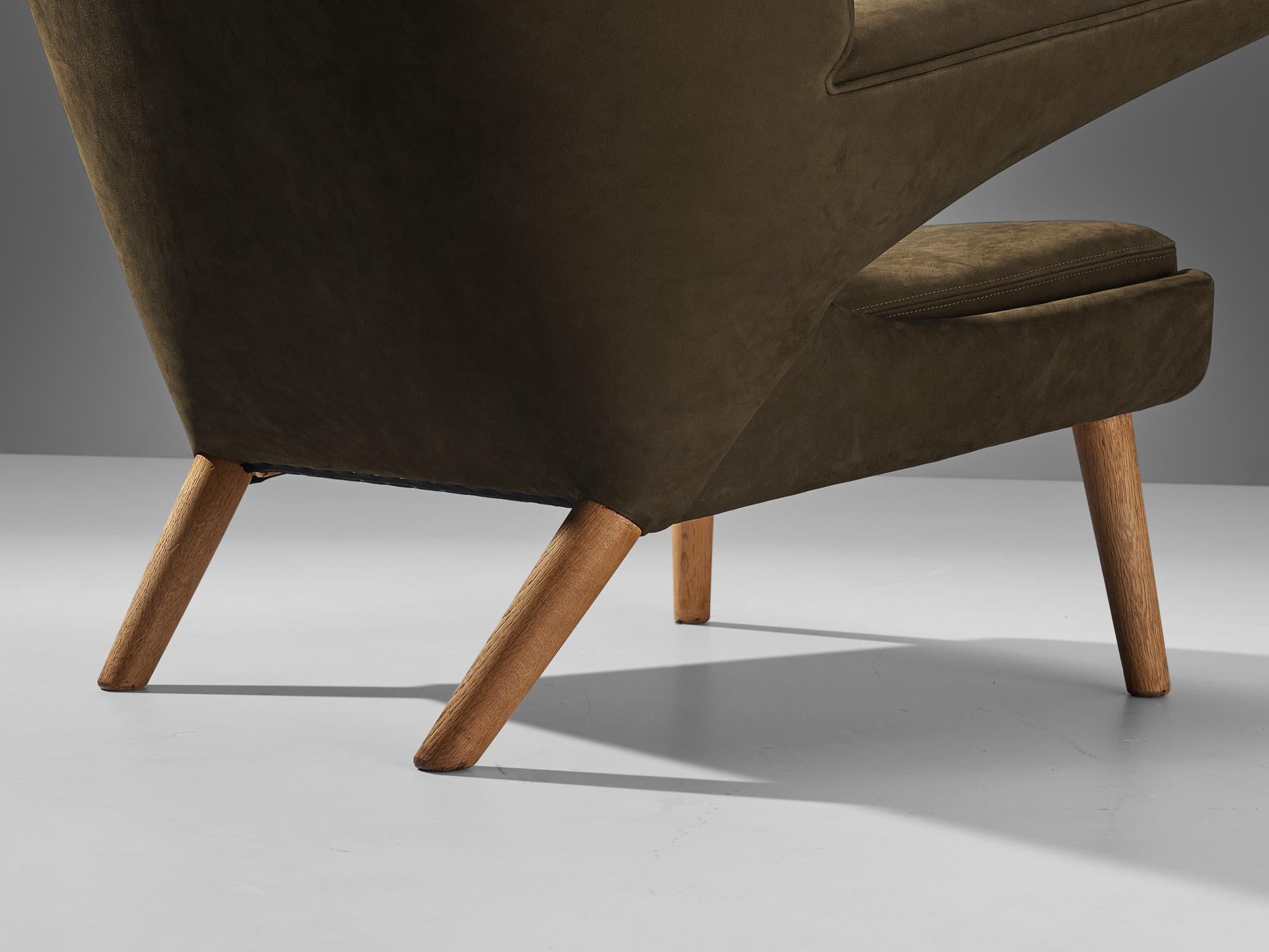 Hans J. Wegner for A.P. Stolen ‘New Papa Bear’ Easy Chair in Oak and Leather 3