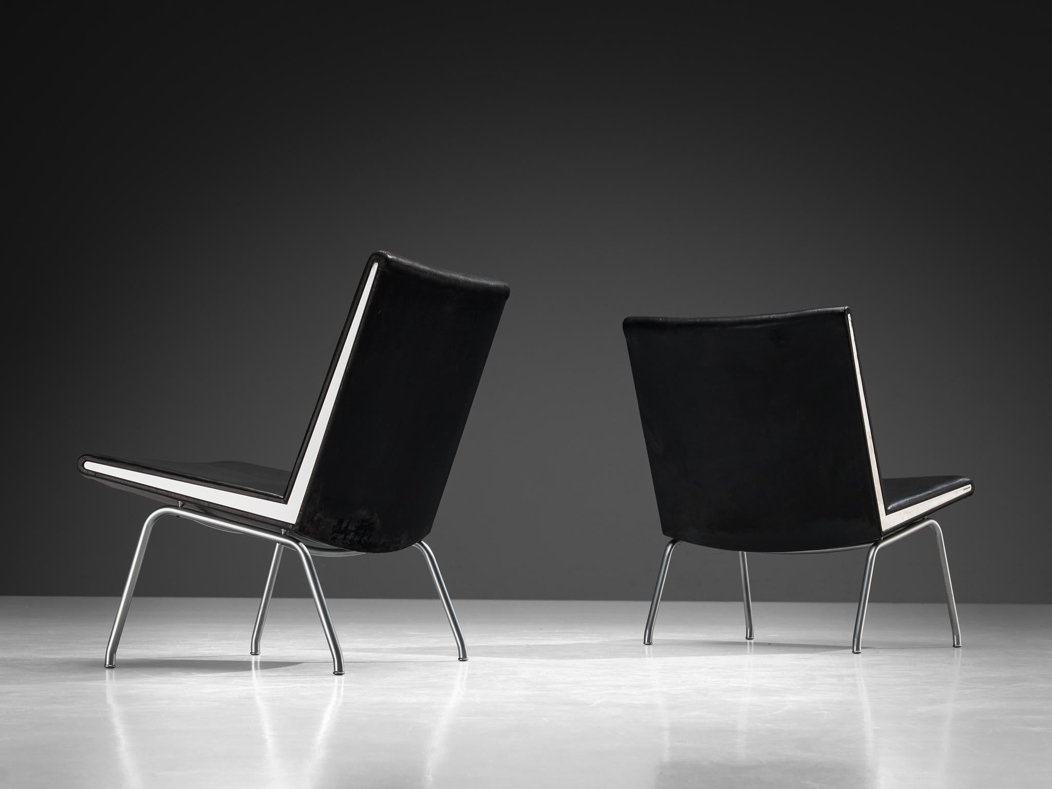 Hans J. Wegner for A.P. Stolen Pair of 'Airport' Chairs in Leather & Steel  For Sale 4