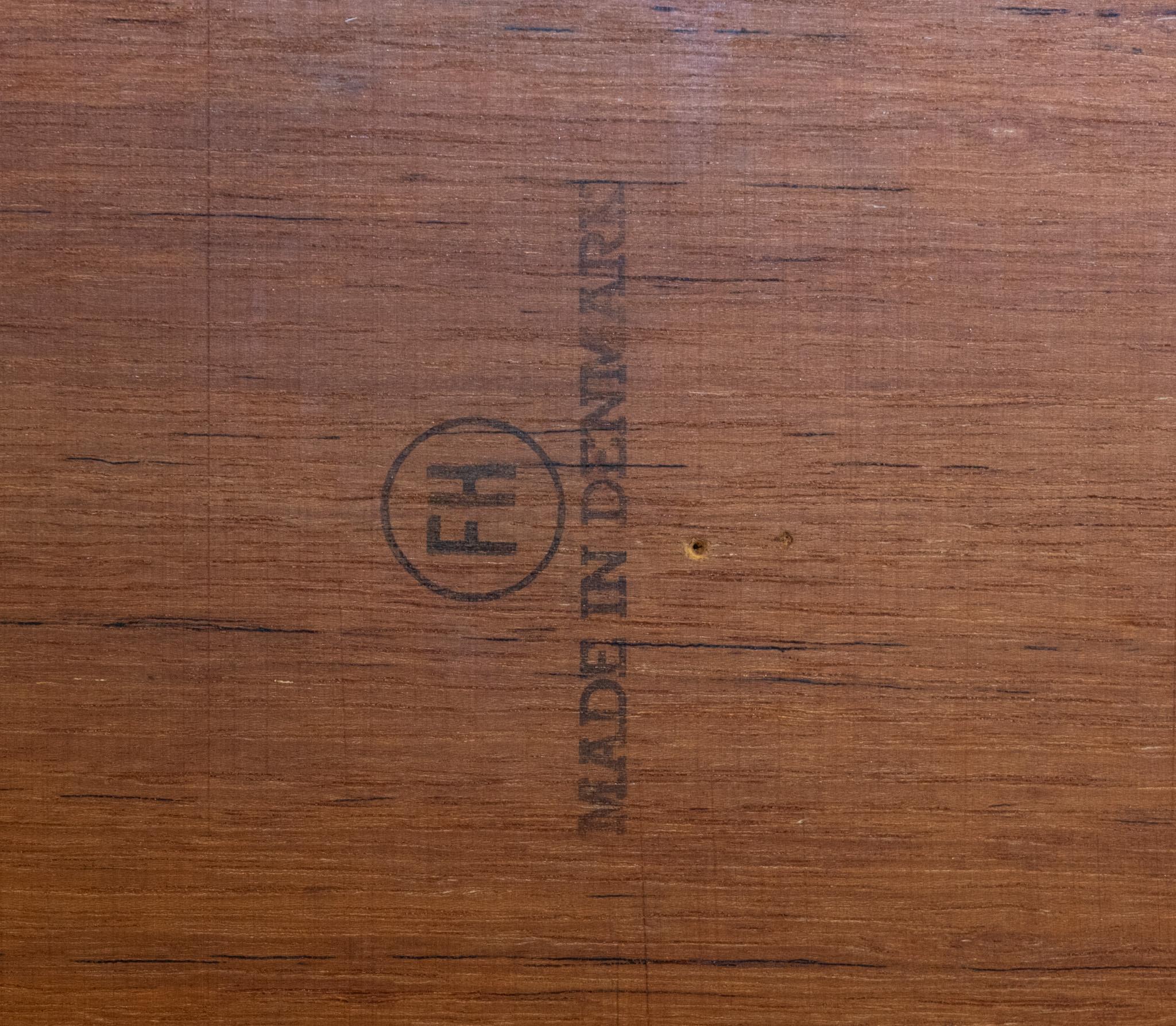 Hans J. Wegner For Fritz Hansen Vintage Table & Six 'Heart' Chairs Model Fh4103 For Sale 11
