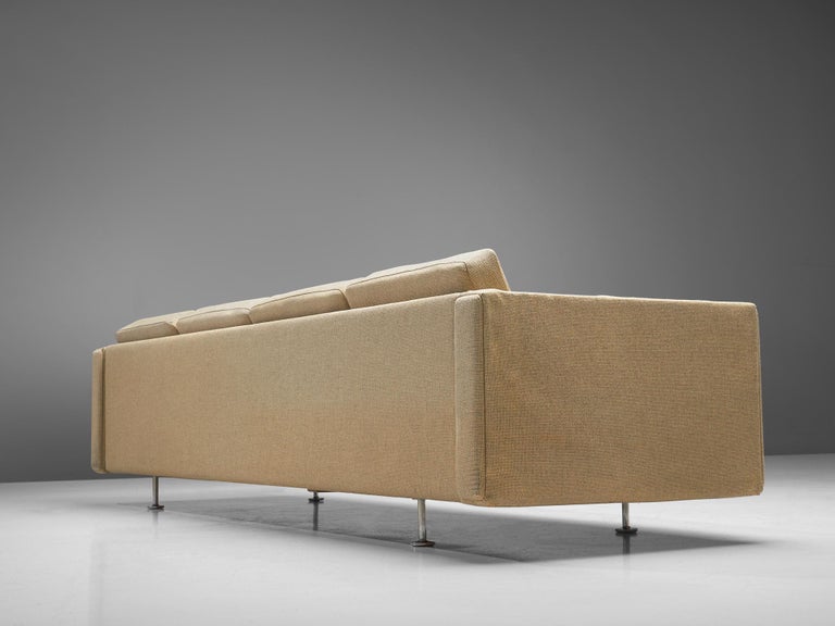 Hans J. Wegner for Getama 'Century 2000' Four-Seat Sofa in Beige Fabric In Good Condition For Sale In Waalwijk, NL