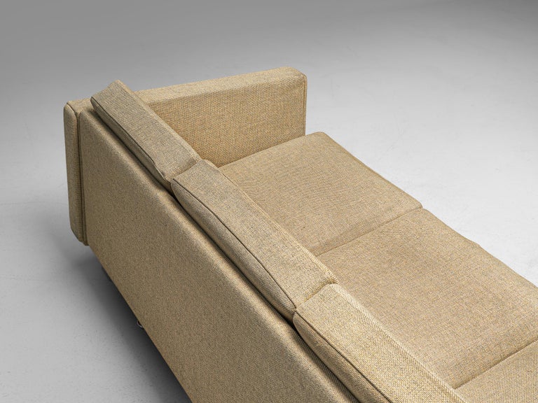 Hans J. Wegner for Getama 'Century 2000' Four-Seat Sofa in Beige Fabric For Sale 1