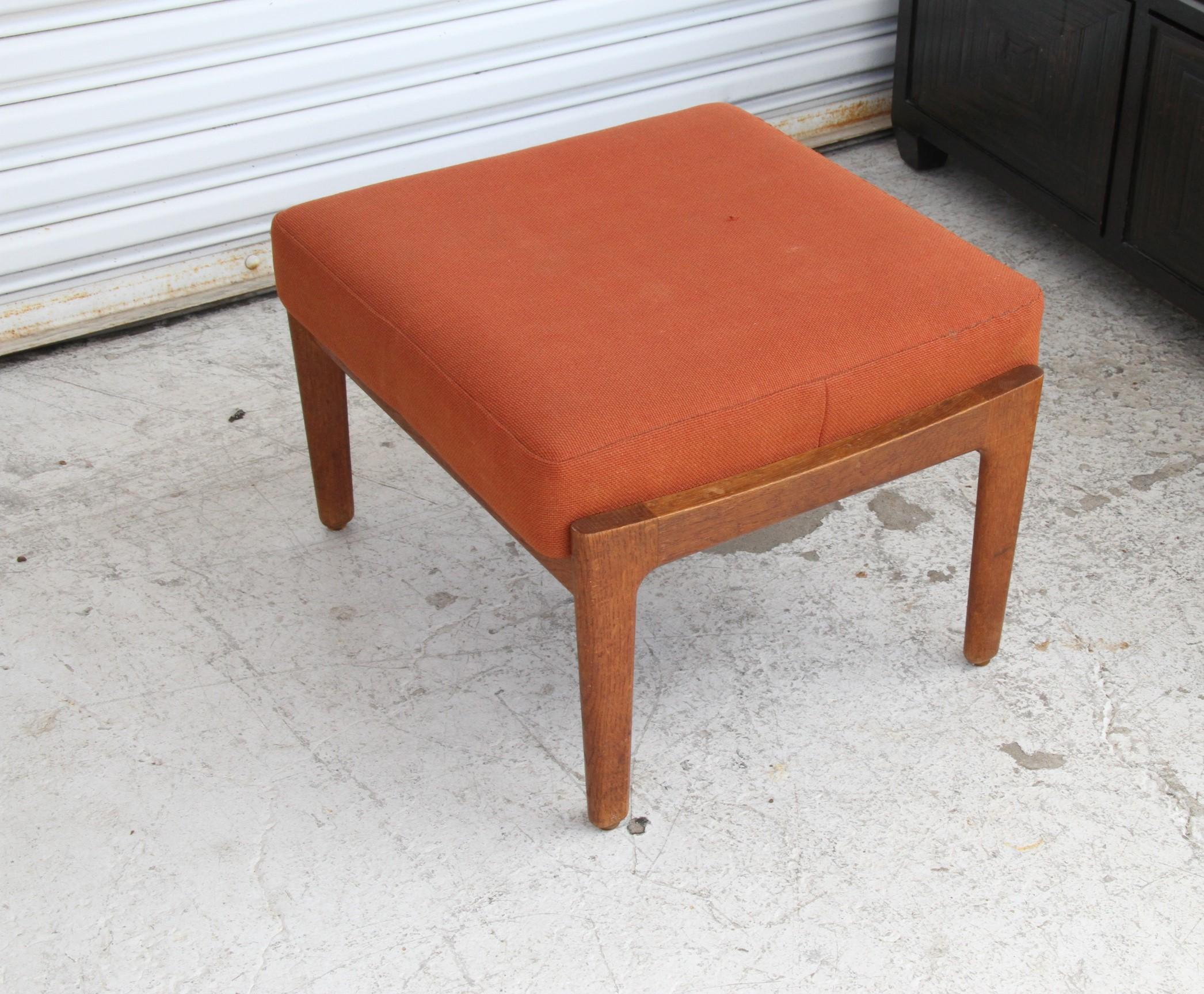 Fabric Hans J. Wegner for Getama 'Cigar' Stool in Solid Oak with Orange Cushion For Sale