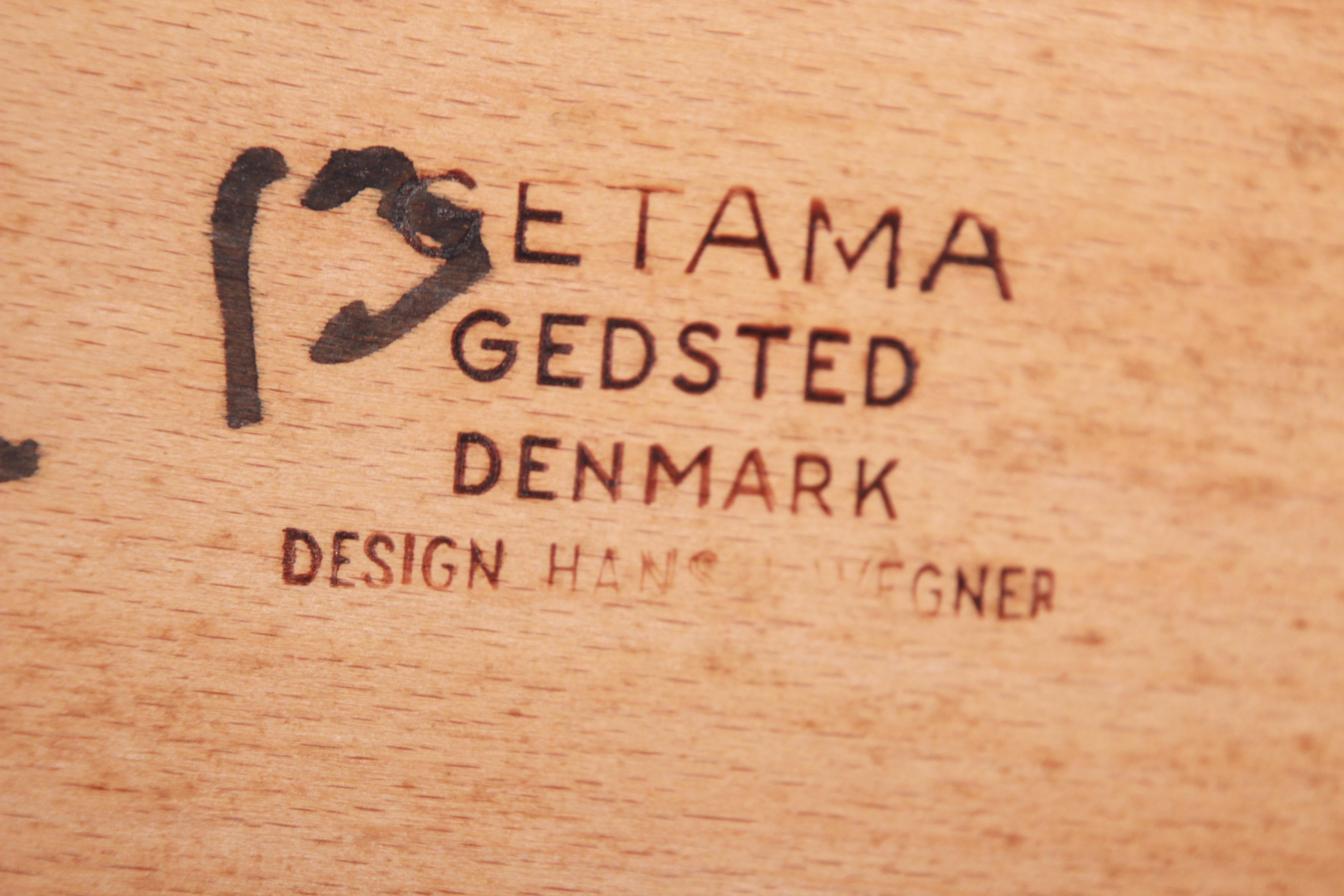 Hans J. Wegner for GETAMA Danish Modern Oak Coffee Table, 1960s 11