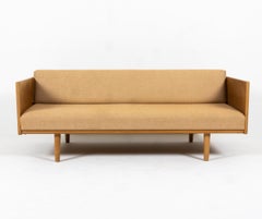 Hans J. Wegner For Getama GE-259 Adjustable Oak Daybed