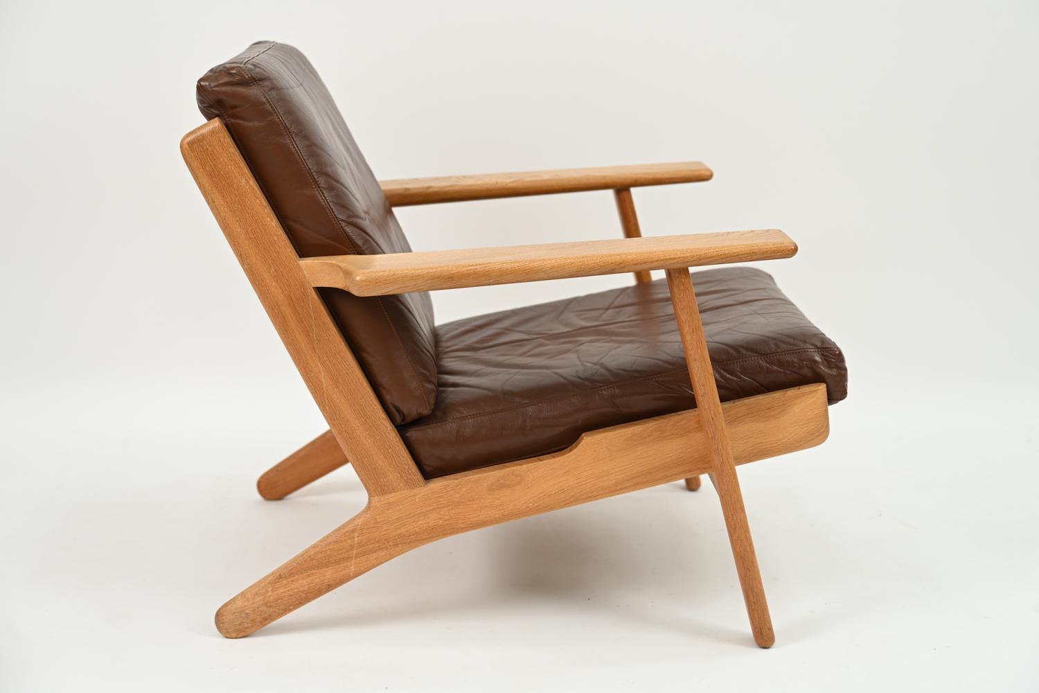Hans J. Wegner for GETAMA GE 290 Oak Lounge Chair, 1950's 1