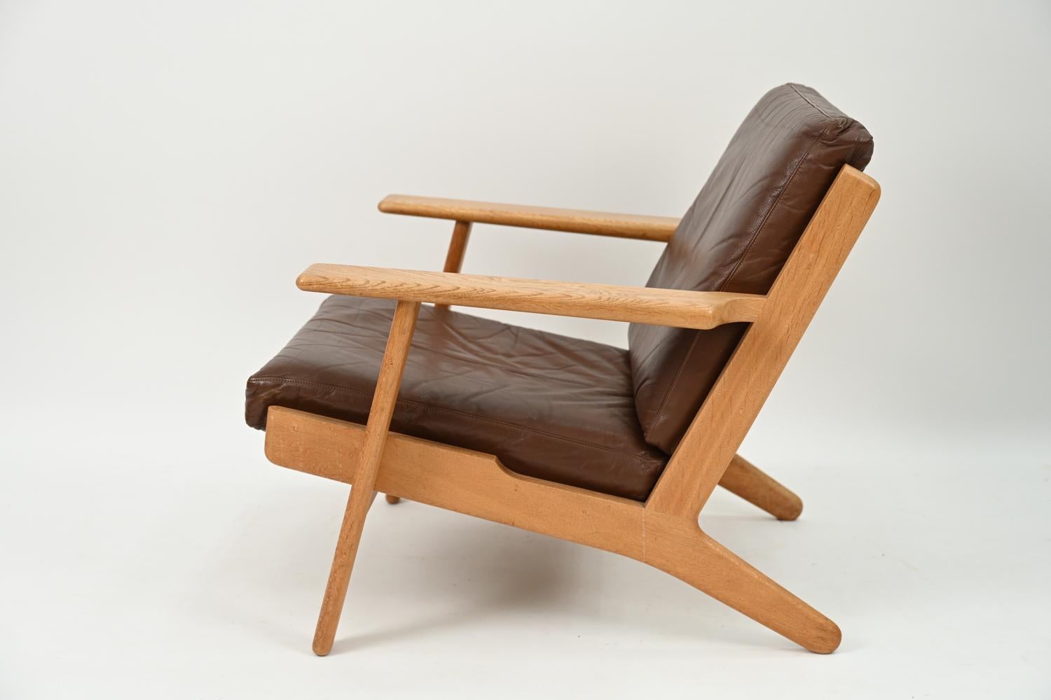 Hans J. Wegner for GETAMA GE 290 Oak Lounge Chair, 1950's 3