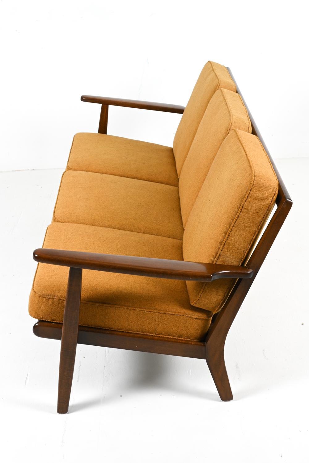 Hans J. Wegner for GETAMA Model GE-290 Sofa 1