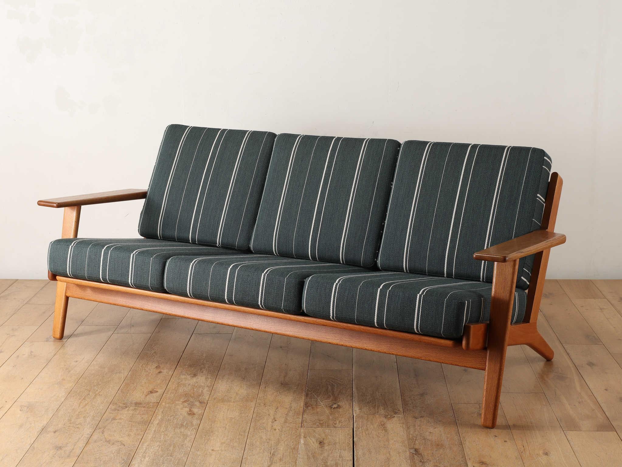 Scandinave moderne Canapé modèle GE-290 de Hans J. Wegner pour GETAMA en vente