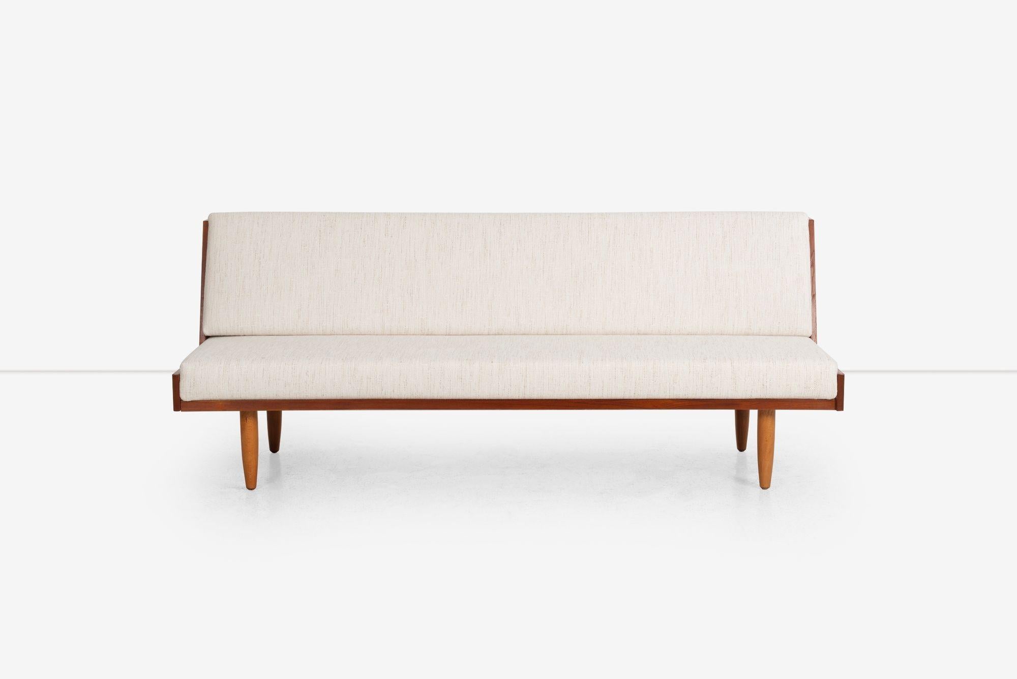 Hans J. Wegner for Getama – Model GE6 Teak Daybed, Denmark, 1960 For Sale 5
