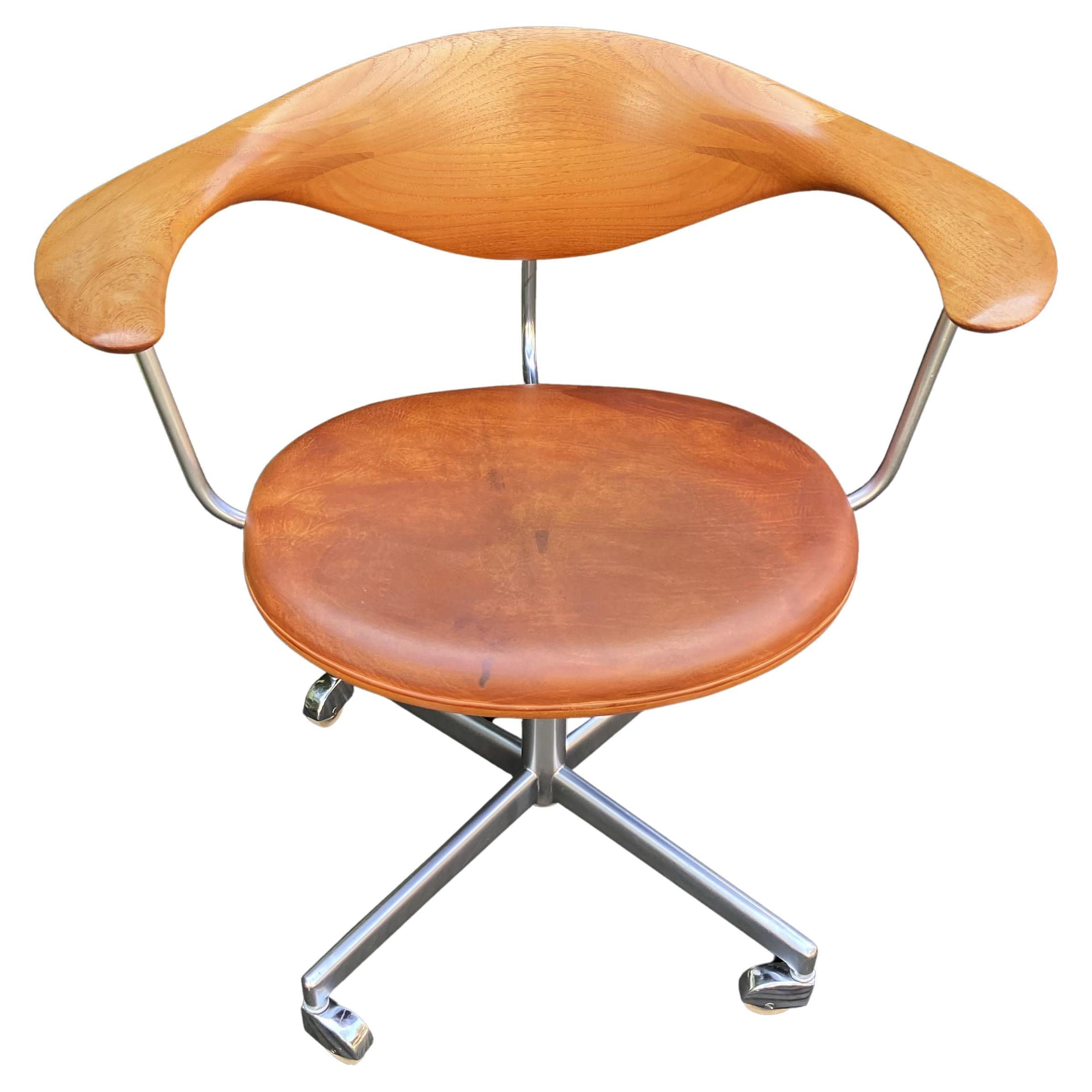 Hans J. Wegner for Johannes Hansen J.H 502 Swivel Chair