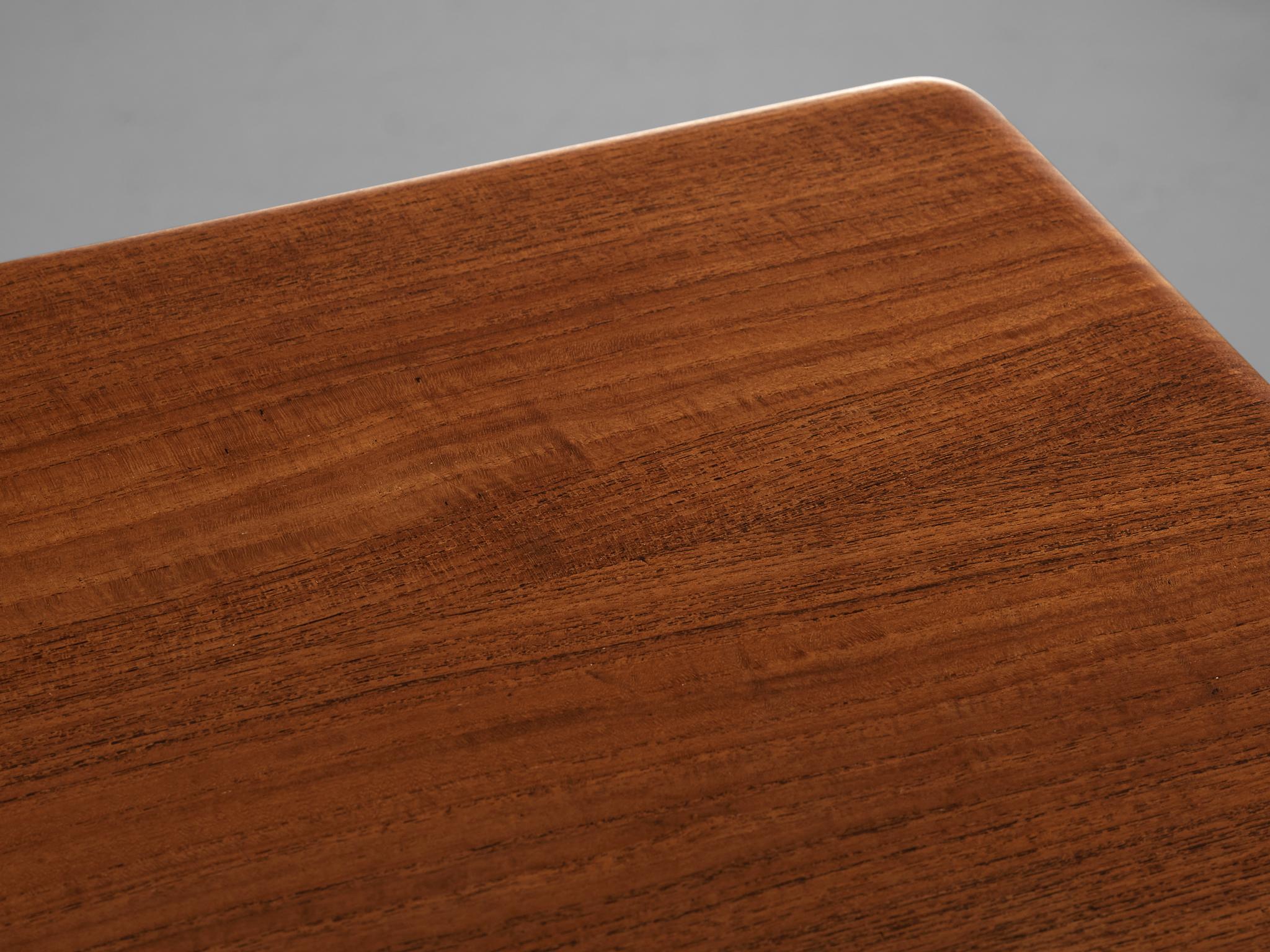 Hans J. Wegner für Johannes Hansen Seltener 'Architektenschreibtisch' aus Teak und Eiche im Angebot 4