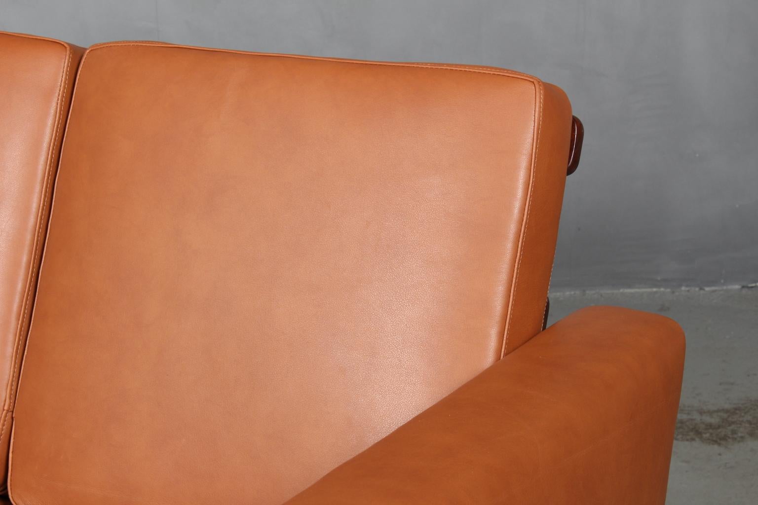 wegner sofa