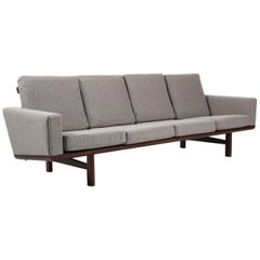 Hans J. Wegner Four-Seat Sofa Model 236/4 Divina Wool and Smoked Oak