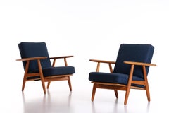 Hans J. Wegner GE 240 Oak Cigar Easy Chairs, 1950s