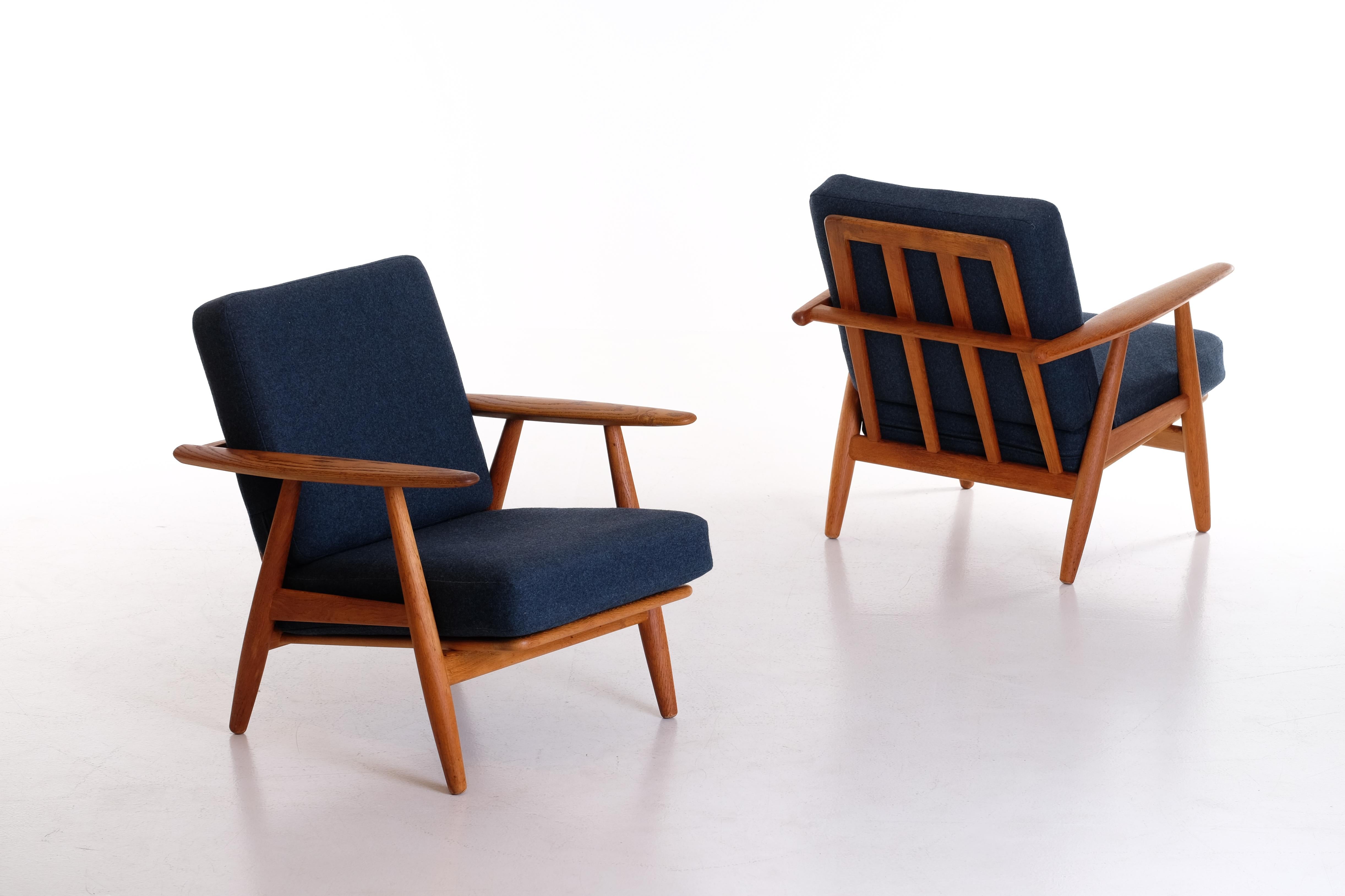 Mid-20th Century Hans J. Wegner GE 240 Oak Cigar Easy Chairs, 1950s For Sale