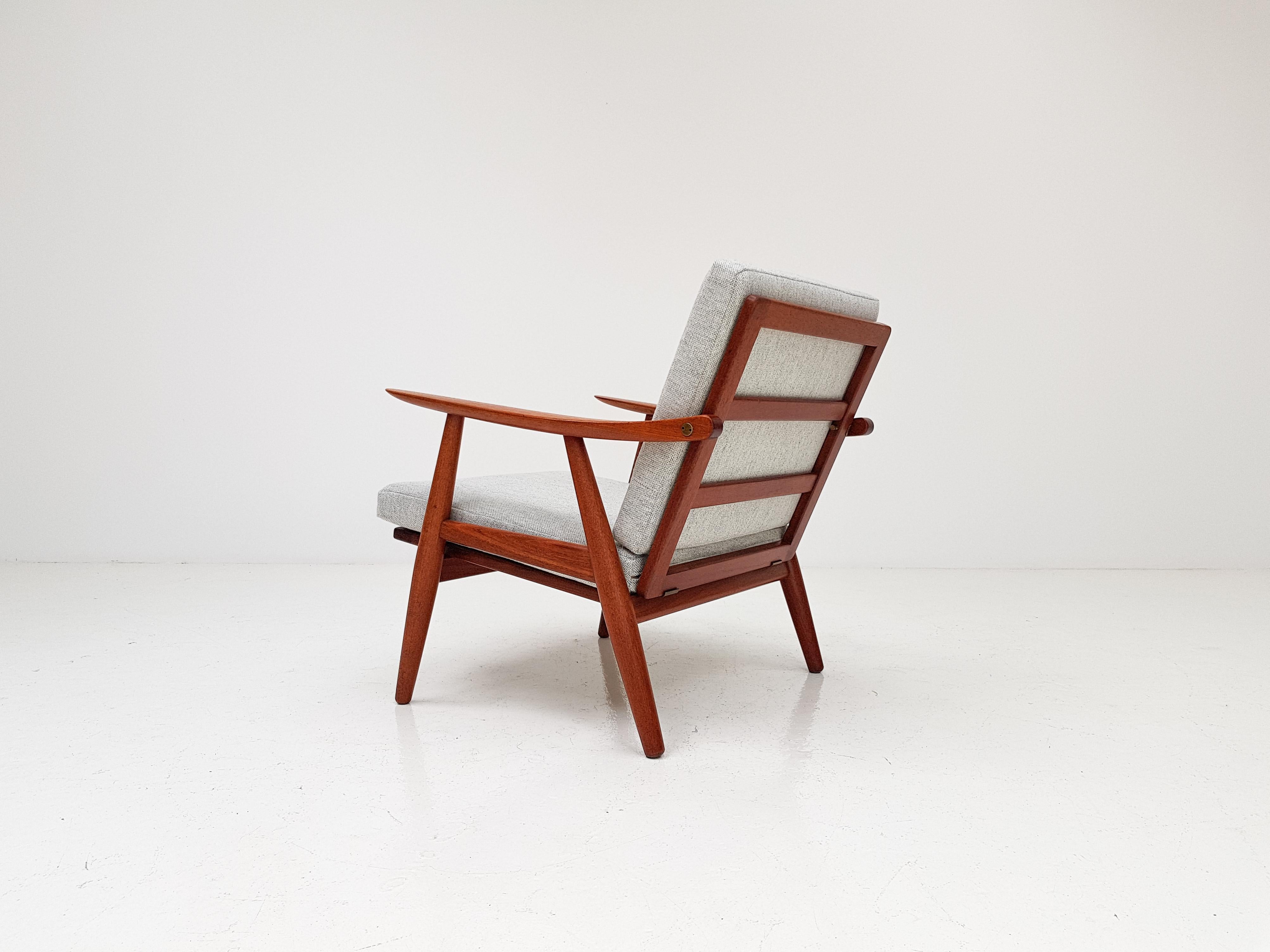 20th Century Hans J. Wegner GE-270 Teak Armchair in Kvadrat Fabric for GETAMA, Denmark, 1956