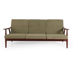 Sofá de teca GE 270 de Hans J. Wegner para GETAMA