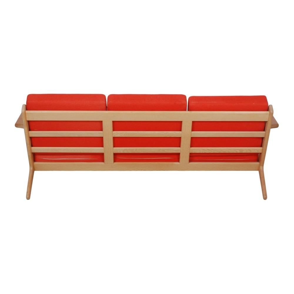 Danish Hans J Wegner Ge-290 3 Pers Sofa with Red Fabric For Sale