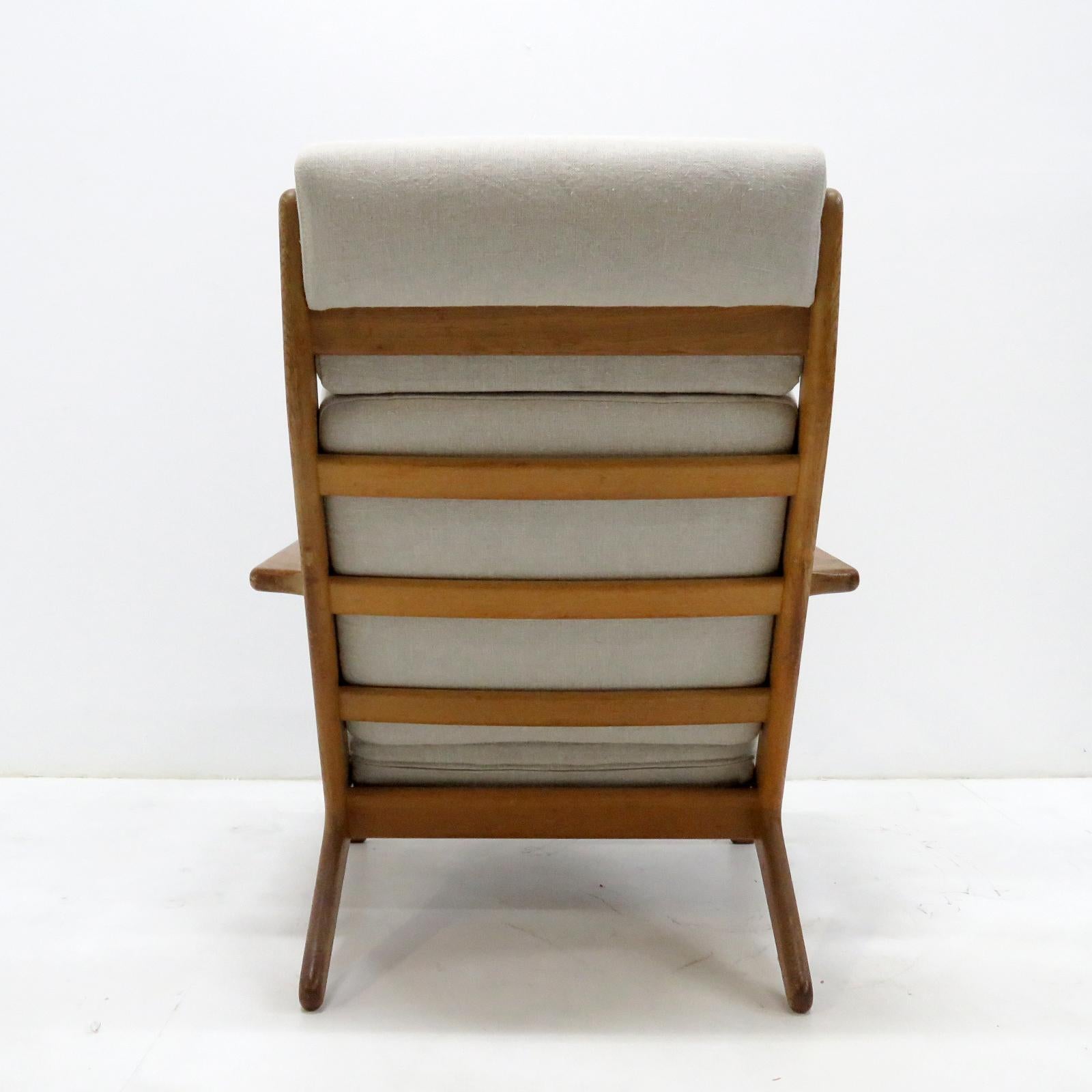 Hans J. Wegner GE 290 High Back Chair, 1950 In Good Condition In Los Angeles, CA