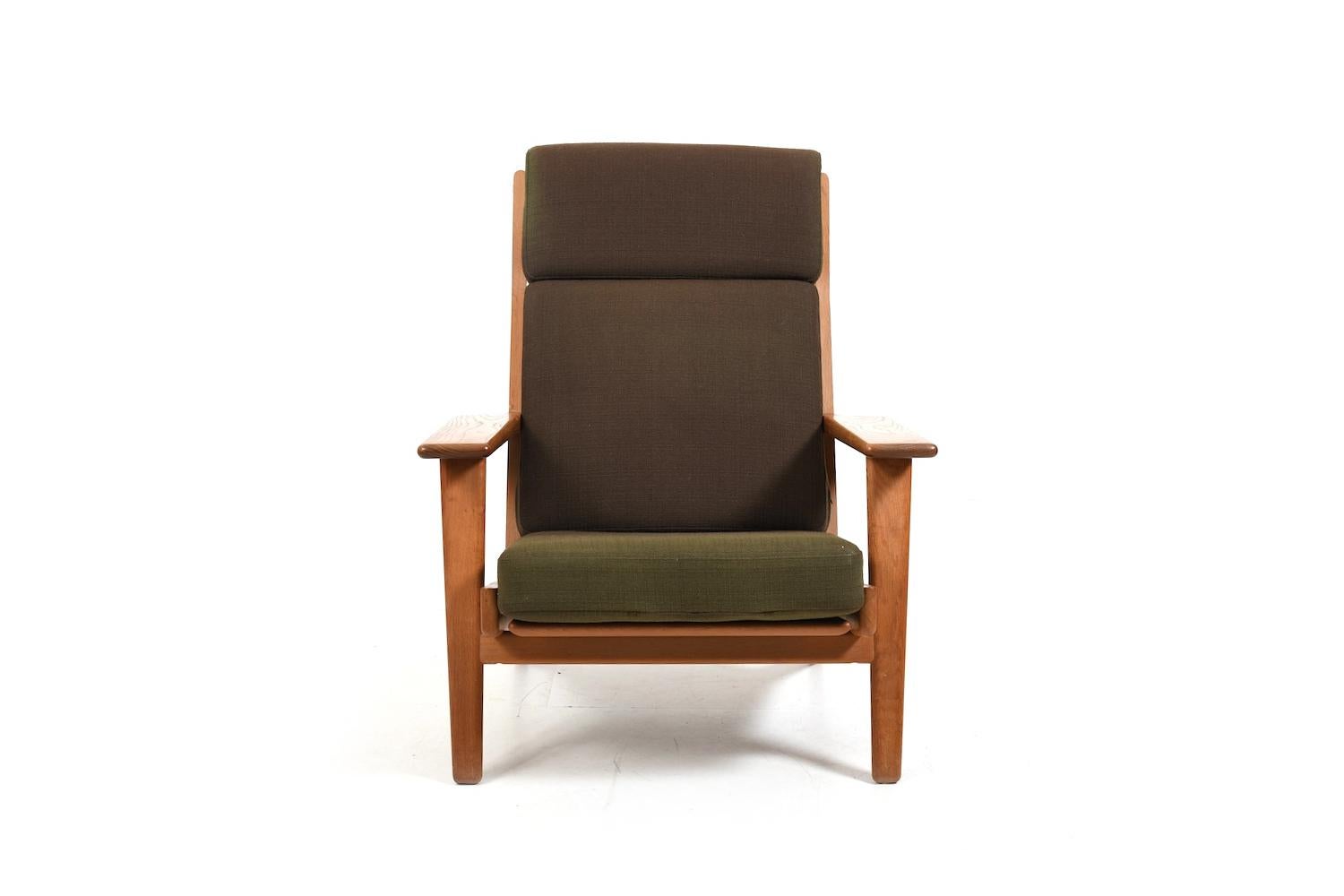 Scandinave moderne Hans J. Wegner GE-290 Chaise longue à dossier haut années 1950 en vente