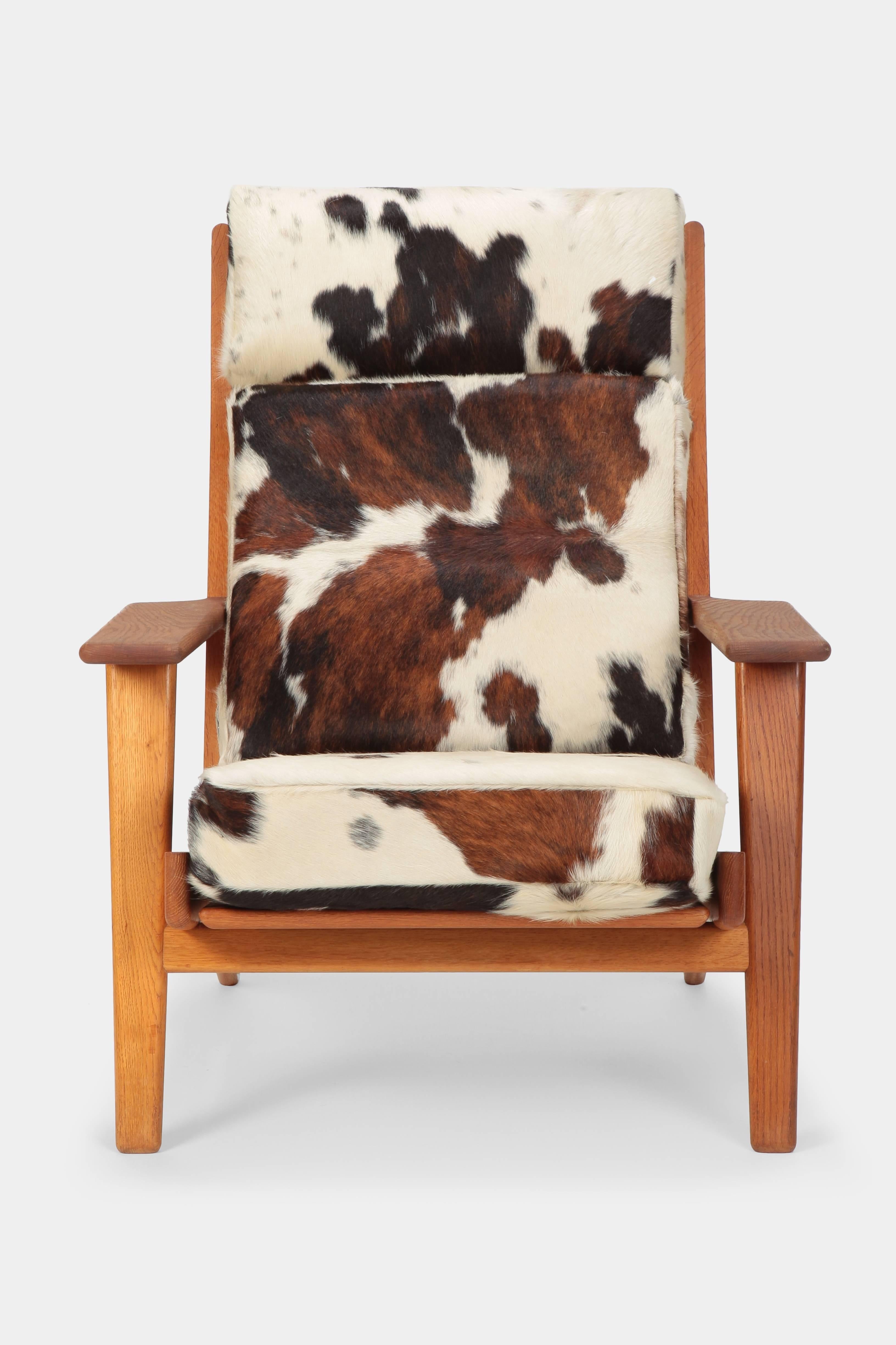 Mid-Century Modern Hans J. Wegner GE-290 Lounge Chair GETAMA 1960s For Sale
