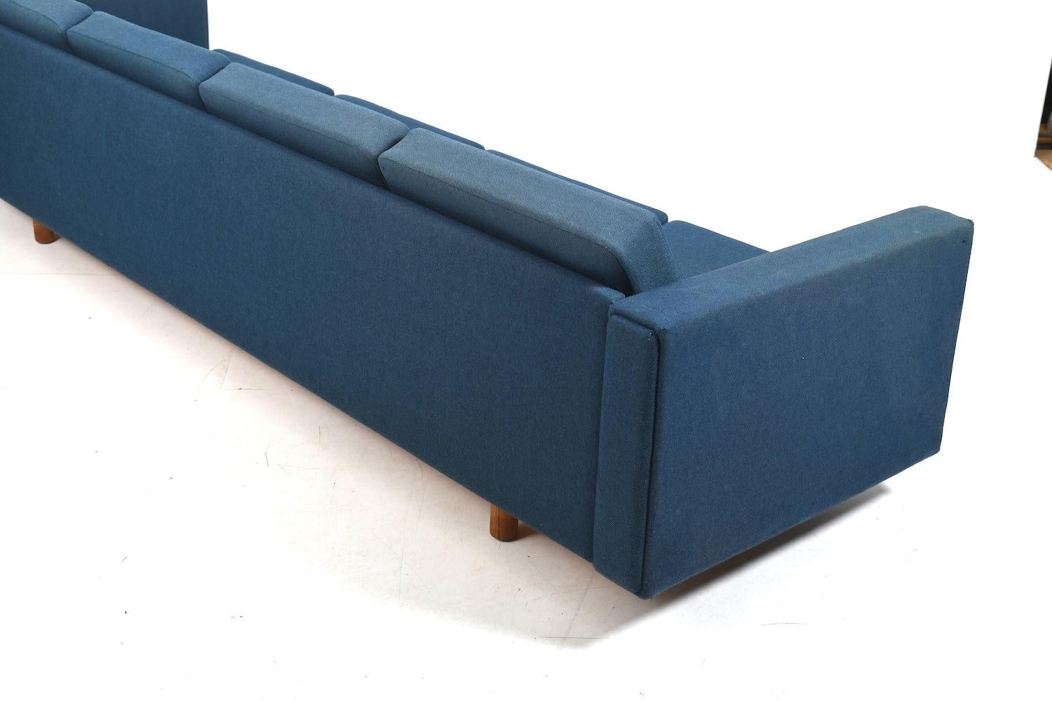 Hans J. Wegner Sofá GE-300/4 Getama Dinamarca Años 60 en venta 4