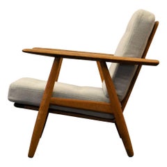 Hans J, Wegner GE0240 "Cigar" Oak Lounge Chair
