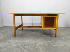 Hans J. Wegner GE125 Oak Writing Desk for GETAMA, Denmark