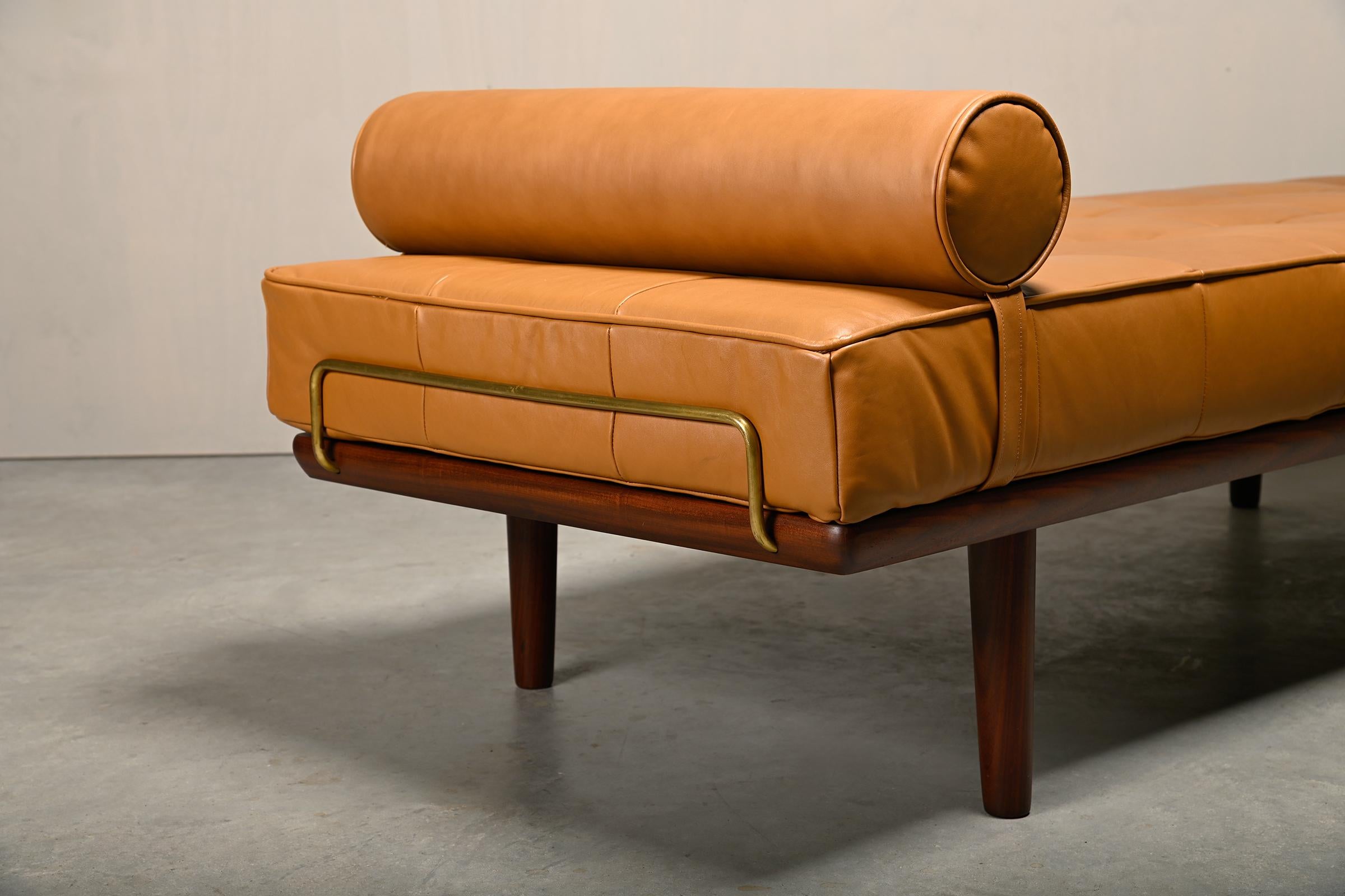 Hans J. Wegner GE19 Daybed in Teak und Kamelleder für Getama Dänemark 1960s im Angebot 3