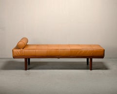 Hans J. Wegner GE19 Daybed in Teak and Camel Leather for Getama Denmark 1960s
