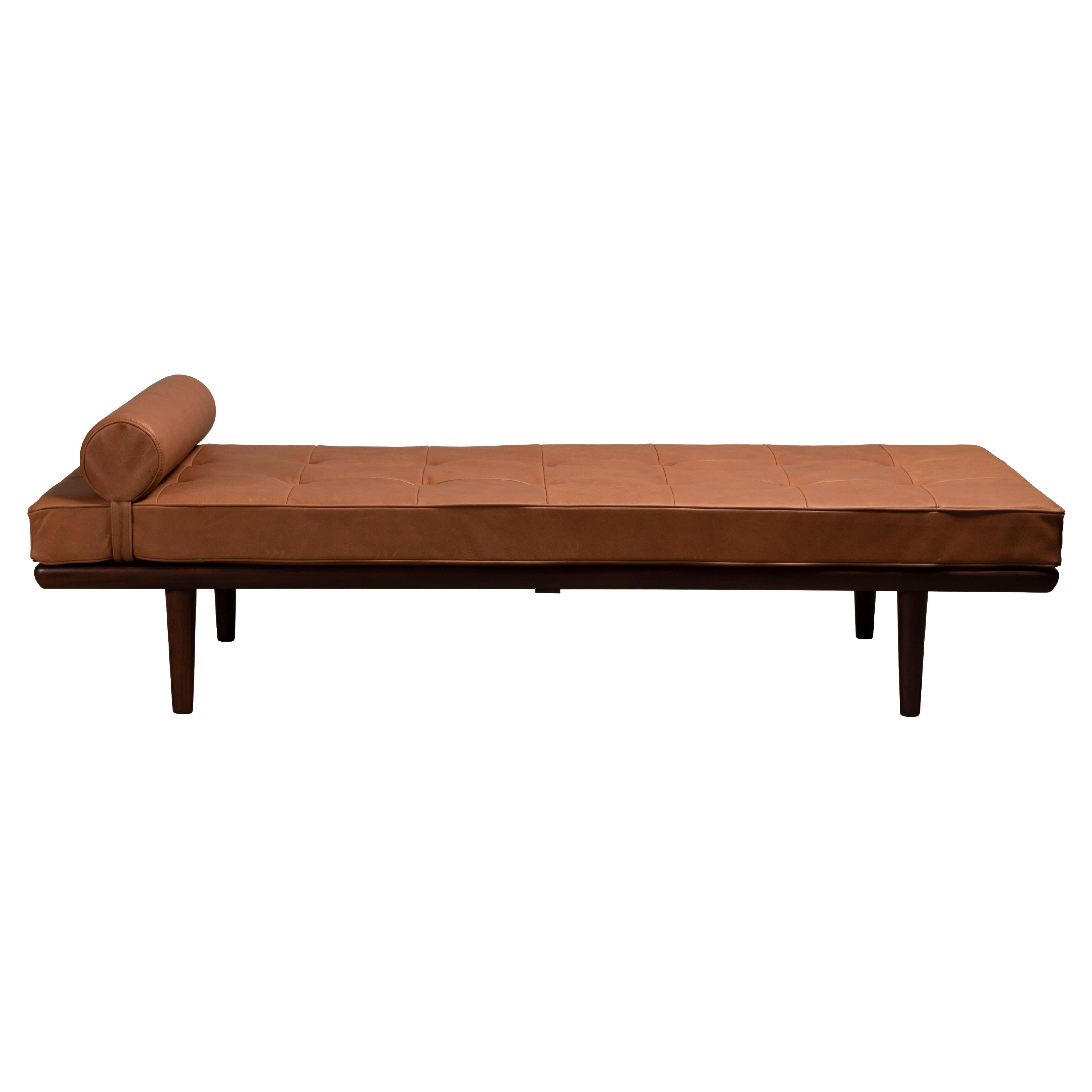 Hans J. Wegner GE19 Teak Daybed in Cognac Leather for GETAMA, Denmark