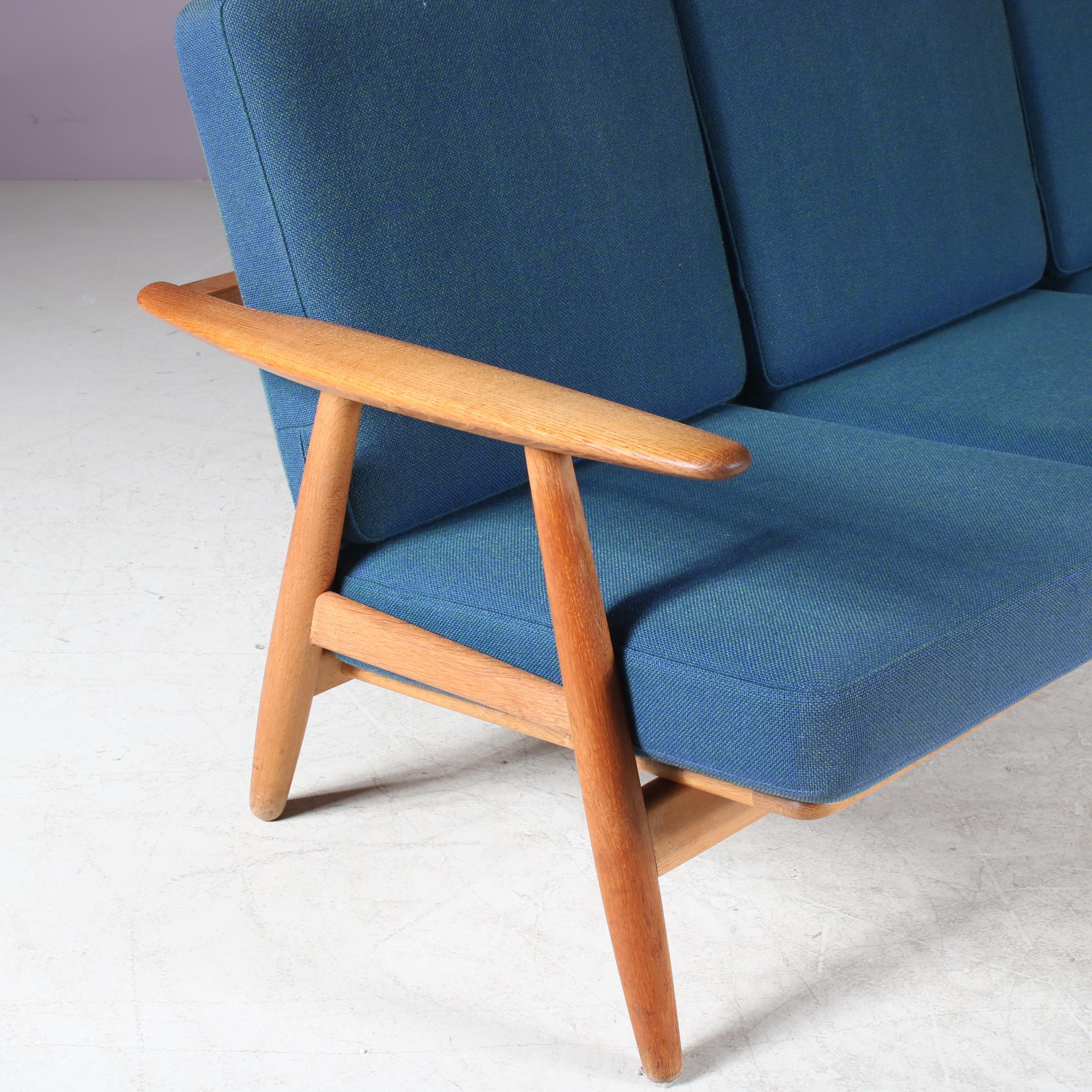 Hans J. Wegner Sofá Cigarro 