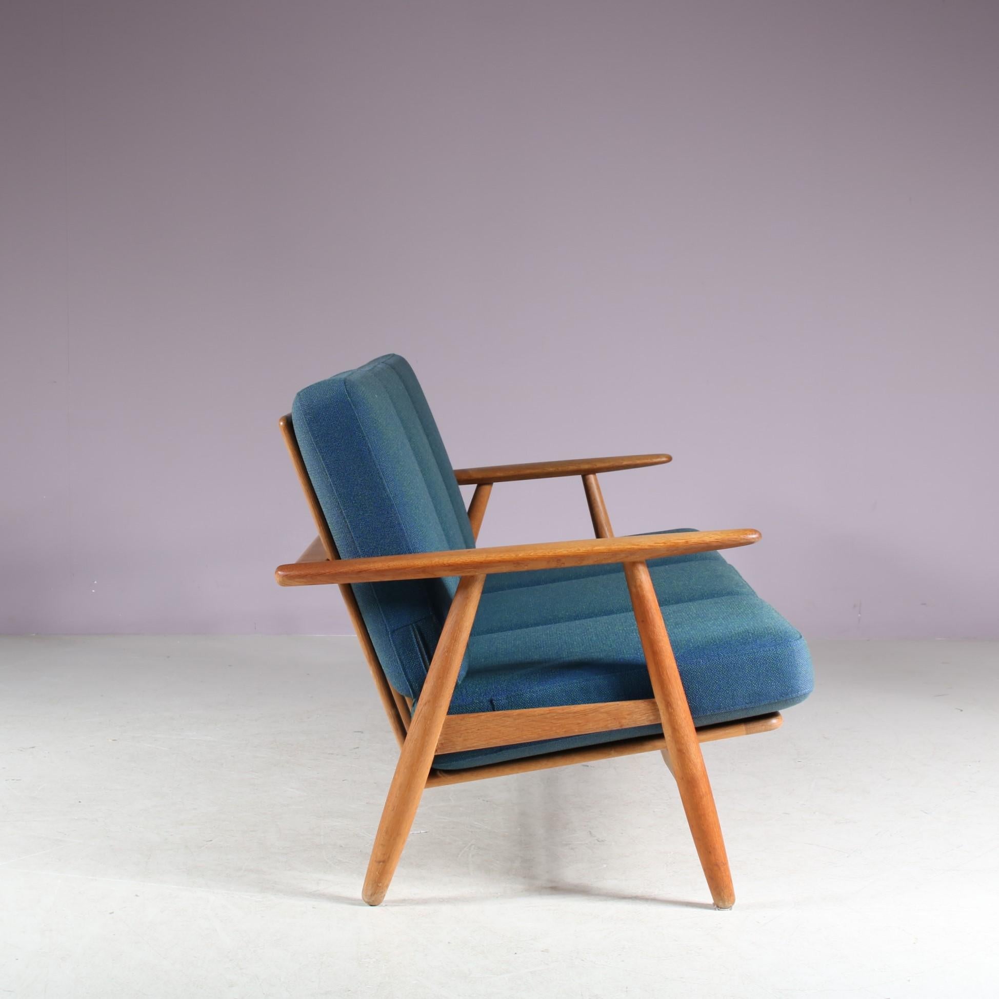 Hans J. Wegner Sofá Cigarro 